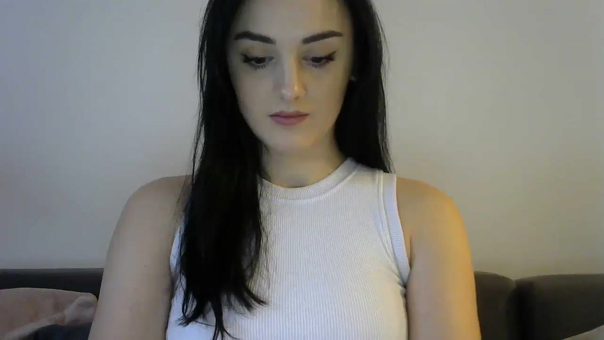 Gallery image thumbnail from DreamyKitty69's myfreecams stream on, 03/11/2025, 16:30 image 10 of 20