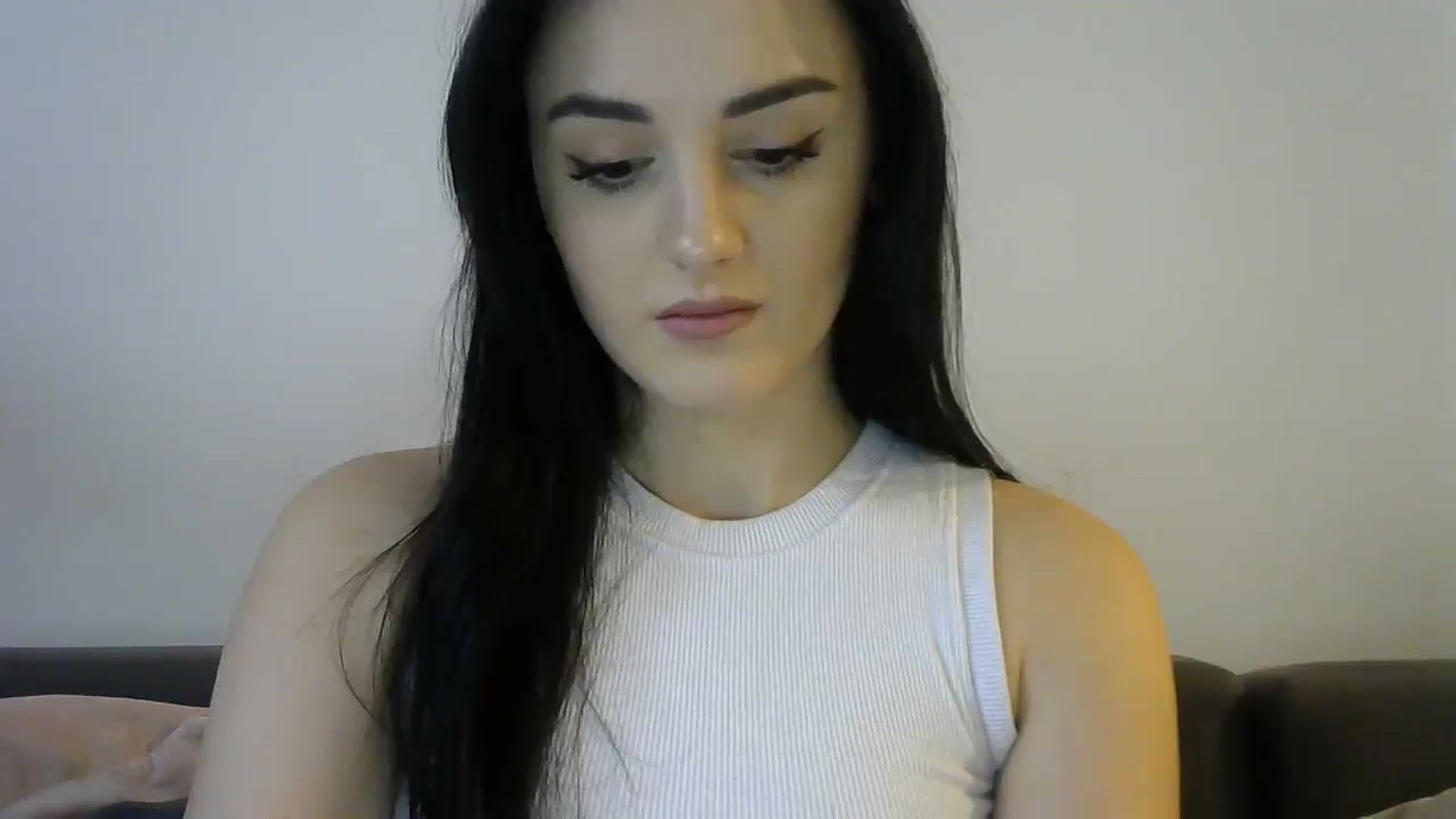 Gallery image thumbnail from DreamyKitty69's myfreecams stream on, 03/11/2025, 16:30 image 5 of 20