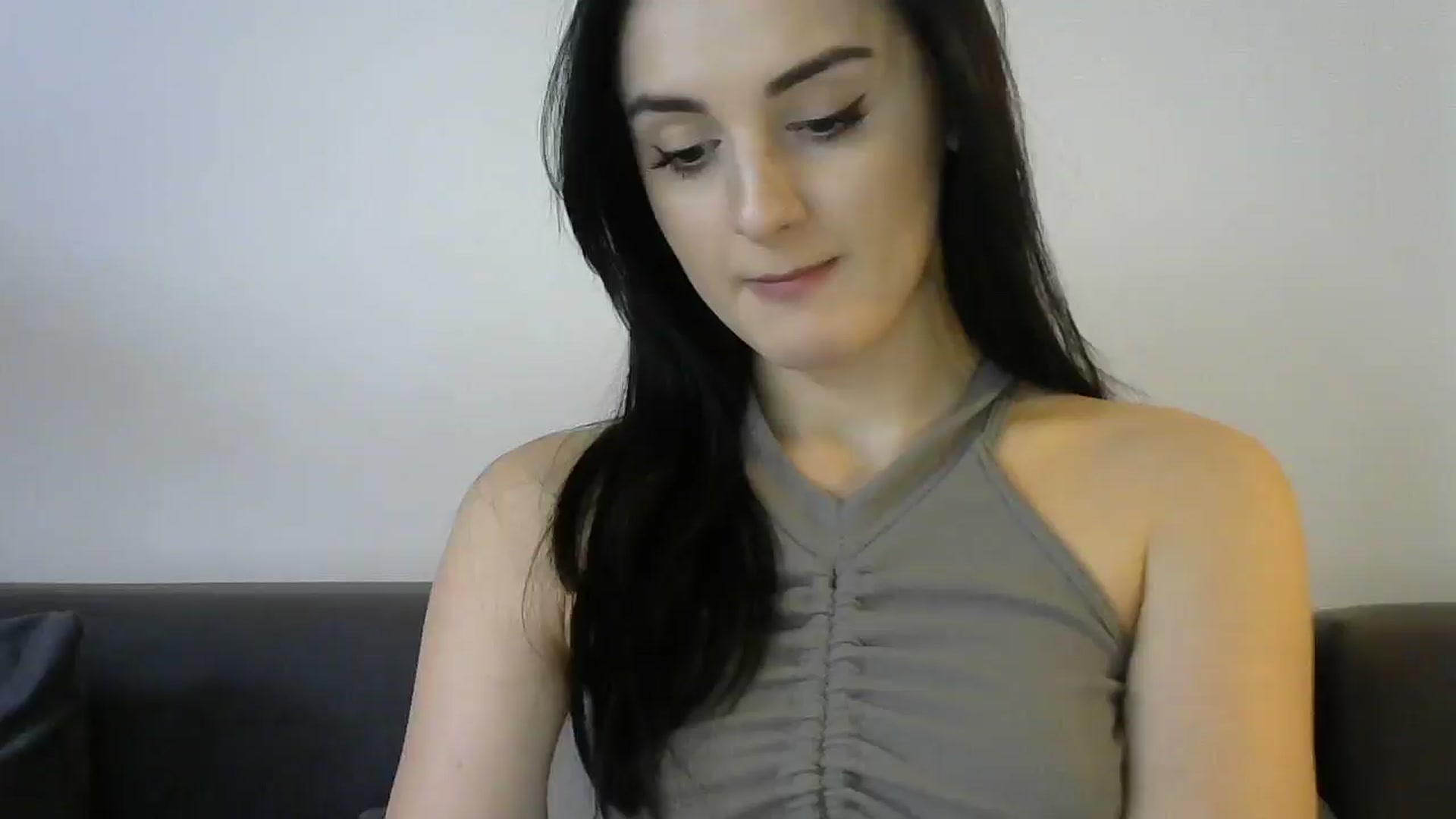 Gallery image thumbnail from DreamyKitty69's myfreecams stream on, 03/13/2025, 15:36 image 4 of 20