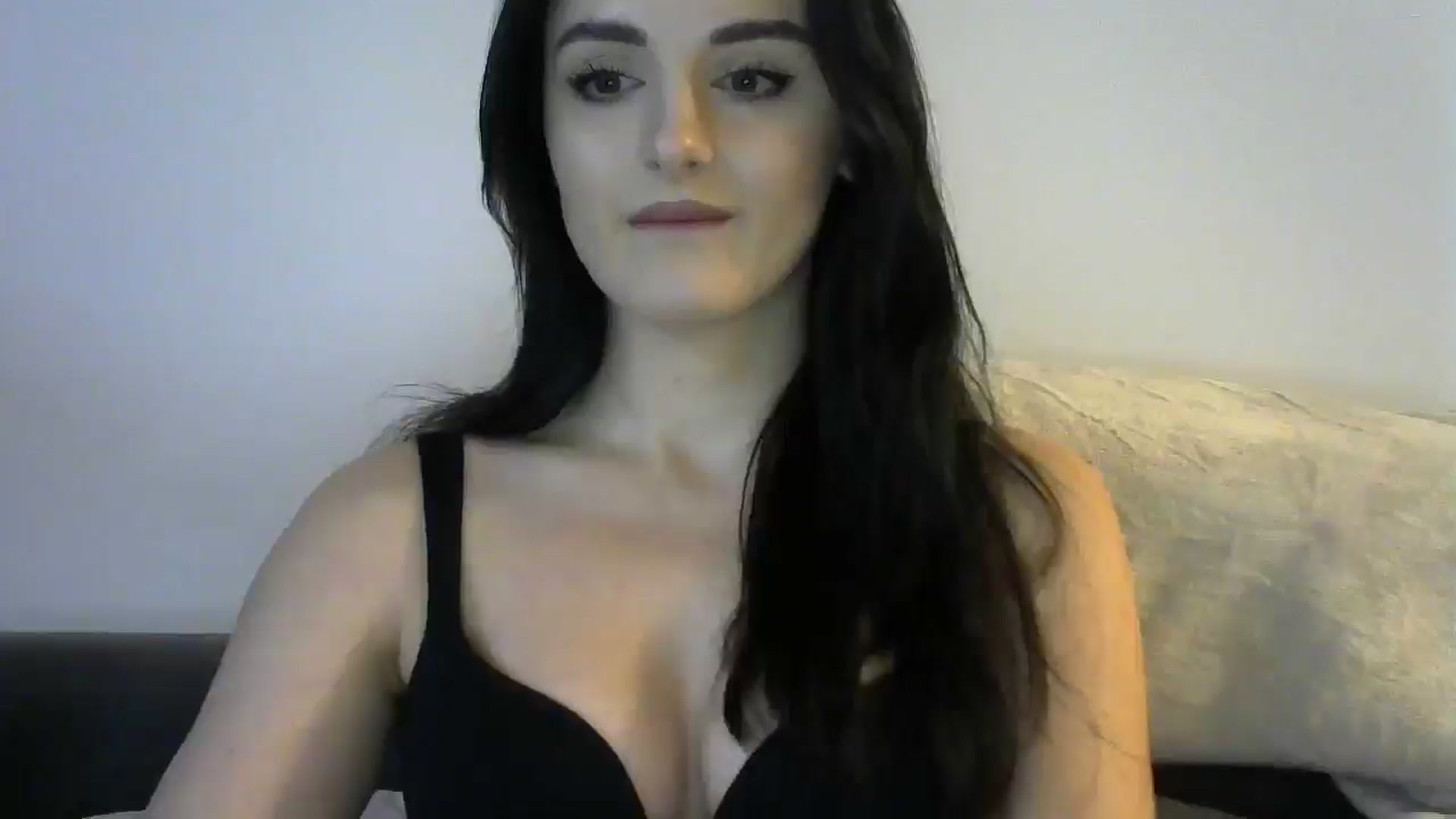 Gallery image thumbnail from DreamyKitty69's myfreecams stream on, 03/14/2025, 15:14 image 19 of 20