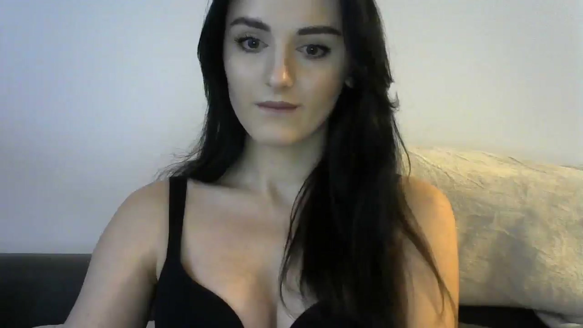Gallery image thumbnail from DreamyKitty69's myfreecams stream on, 03/14/2025, 15:14 image 3 of 20