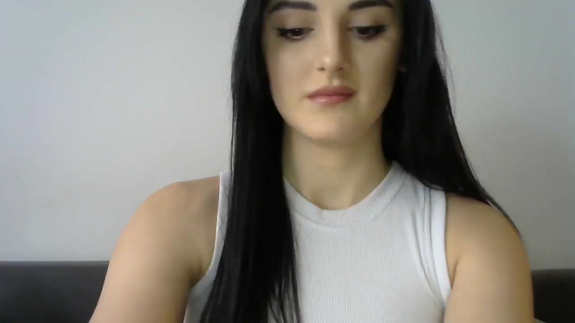Gallery image thumbnail from DreamyKitty69's myfreecams stream on, 03/17/2025, 14:01 image 15 of 20