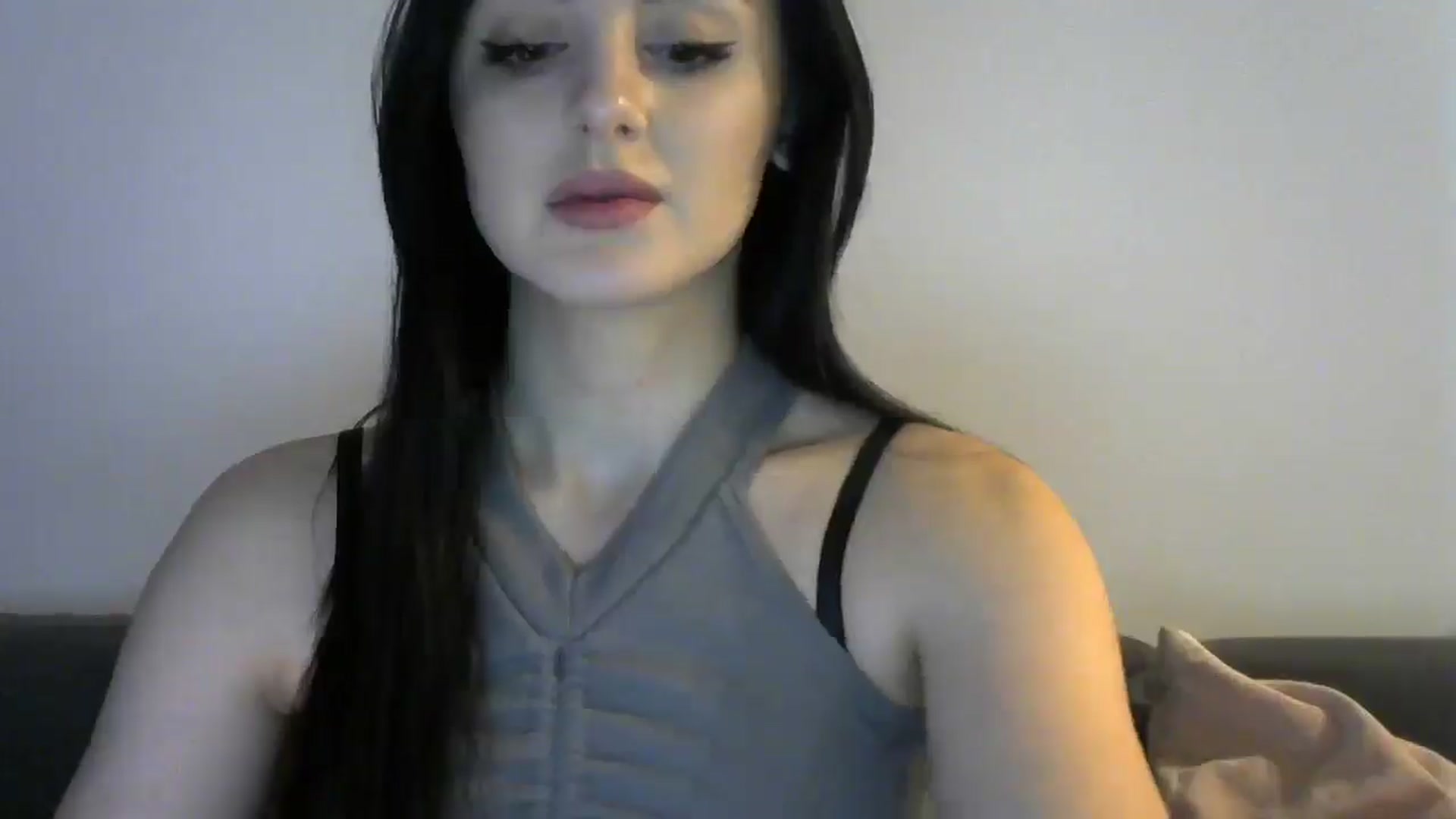 Gallery image thumbnail from DreamyKitty69's myfreecams stream on, 03/19/2025, 17:11 image 9 of 20