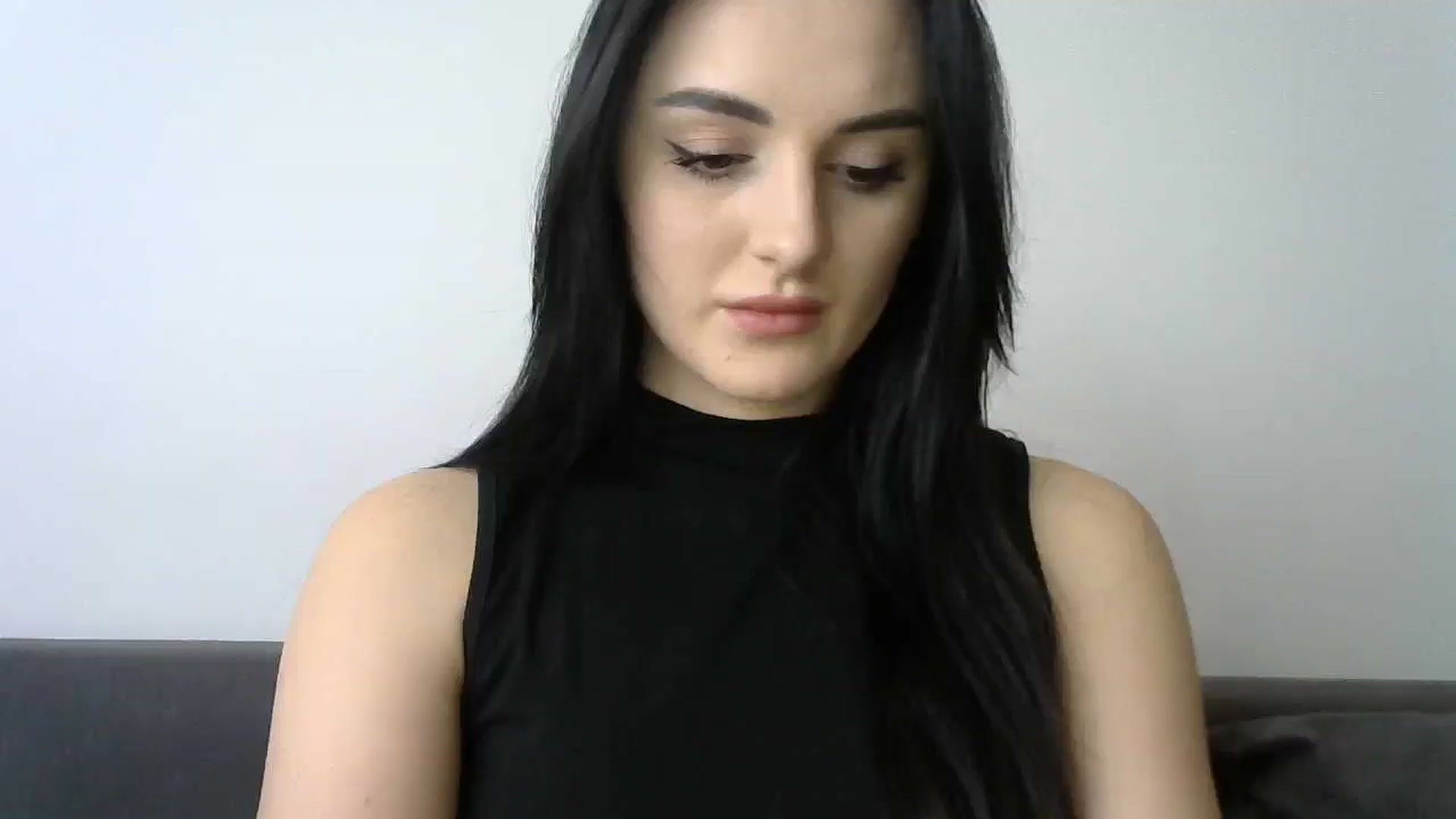 Gallery image thumbnail from DreamyKitty69's myfreecams stream on, 04/16/2025, 12:11 image 14 of 20