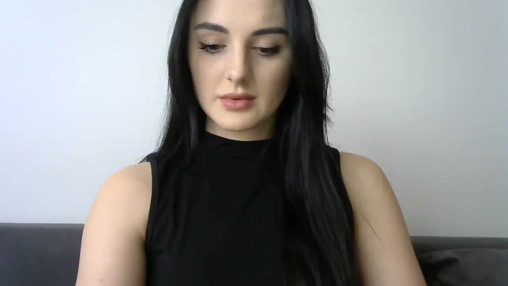 Gallery image thumbnail from DreamyKitty69's myfreecams stream on, 04/16/2025, 12:11 image 11 of 20