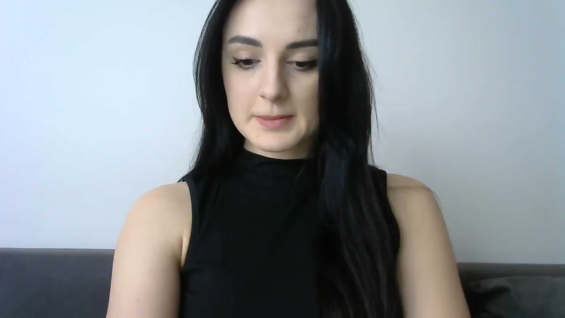 Gallery image thumbnail from DreamyKitty69's myfreecams stream on, 04/16/2025, 12:11 image 7 of 20