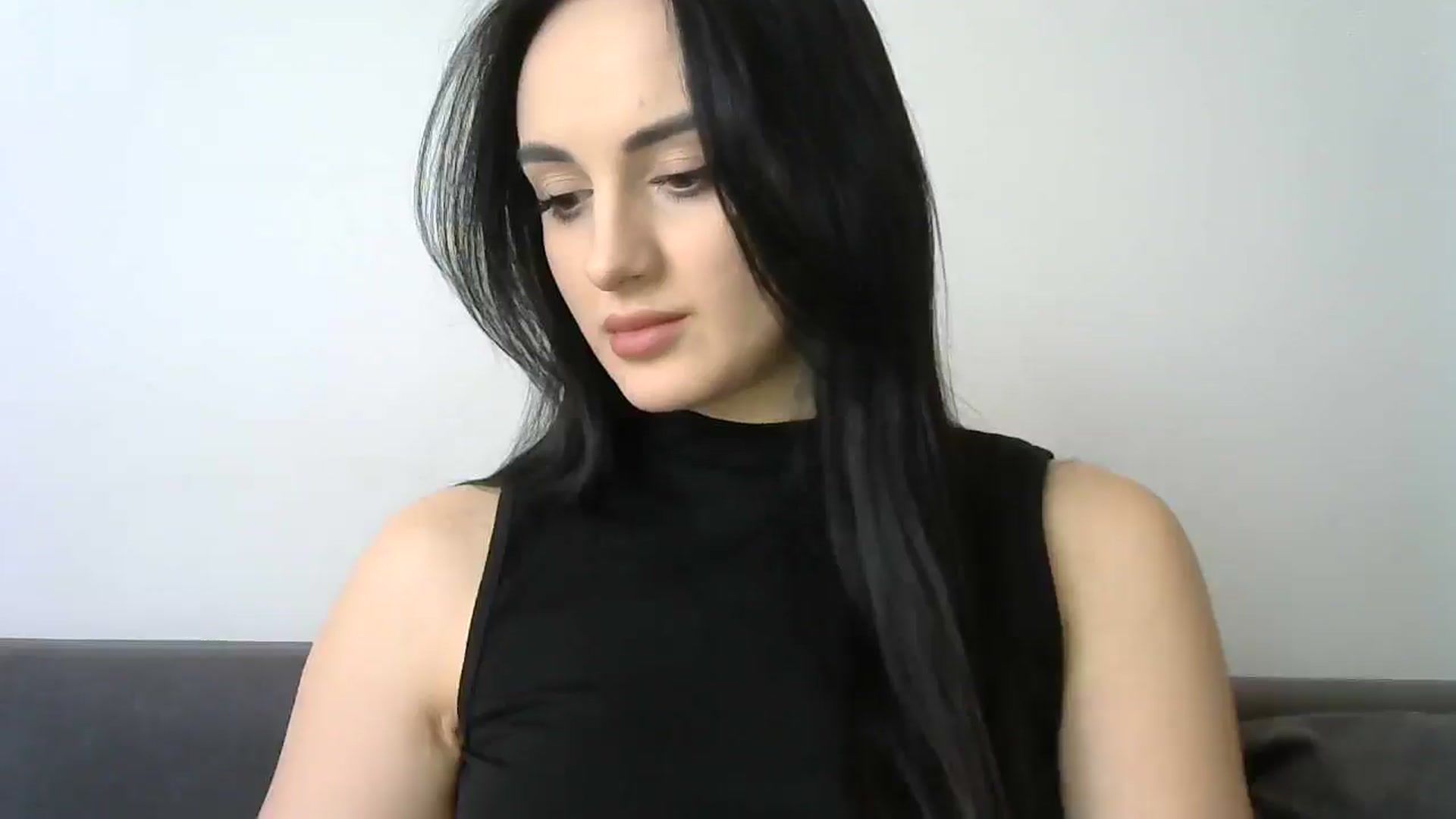 Gallery image thumbnail from DreamyKitty69's myfreecams stream on, 04/16/2025, 12:11 image 17 of 20