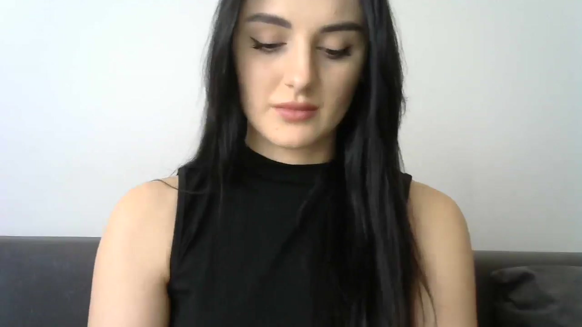 Gallery image thumbnail from DreamyKitty69's myfreecams stream on, 04/16/2025, 13:26 image 14 of 20