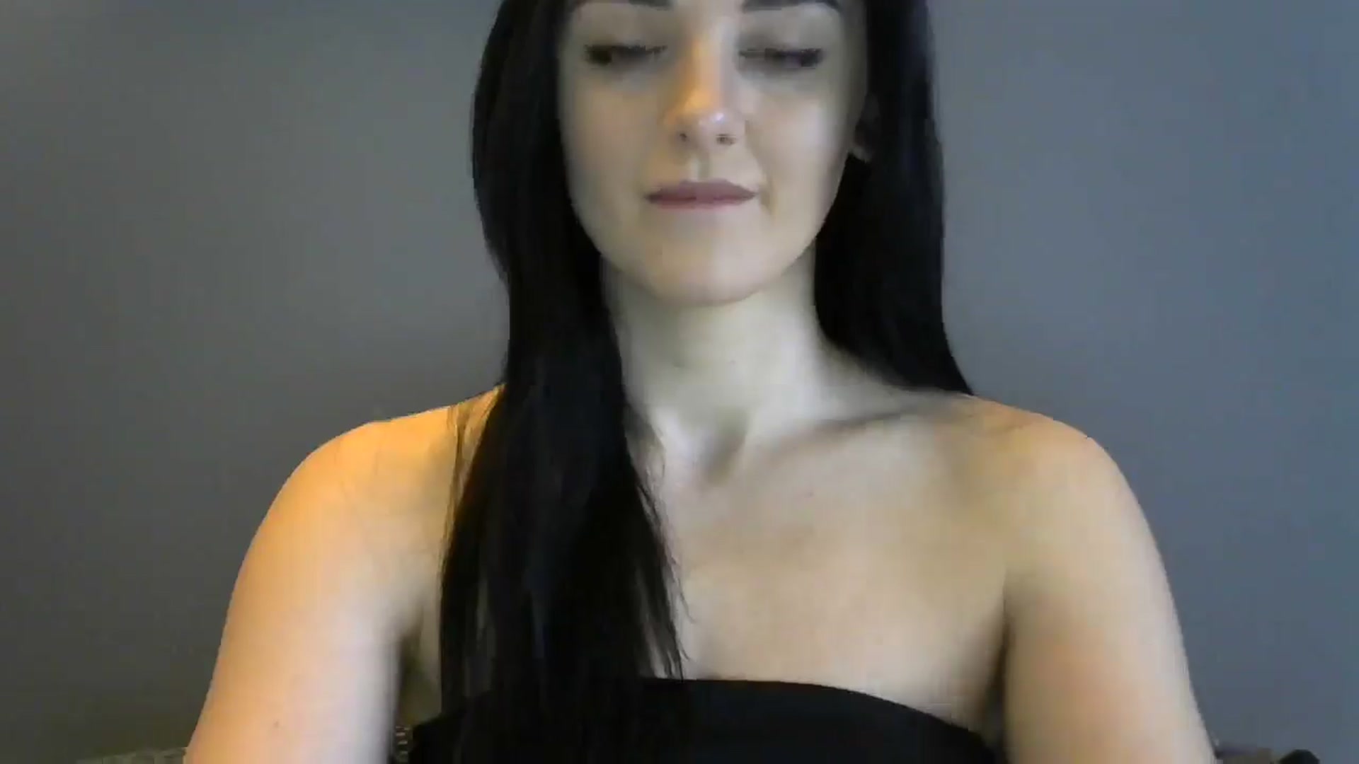 Gallery image thumbnail from DreamyKitty69's myfreecams stream on, 05/12/2025, 17:21 image 4 of 20