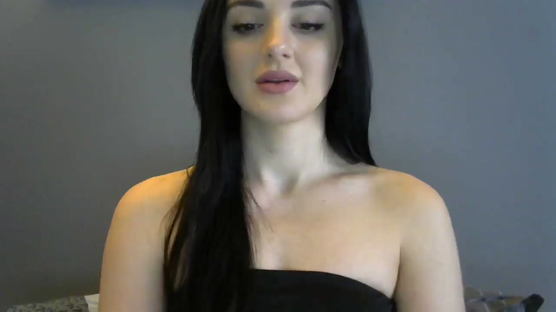 Gallery image thumbnail from DreamyKitty69's myfreecams stream on, 05/12/2025, 17:21 image 10 of 20