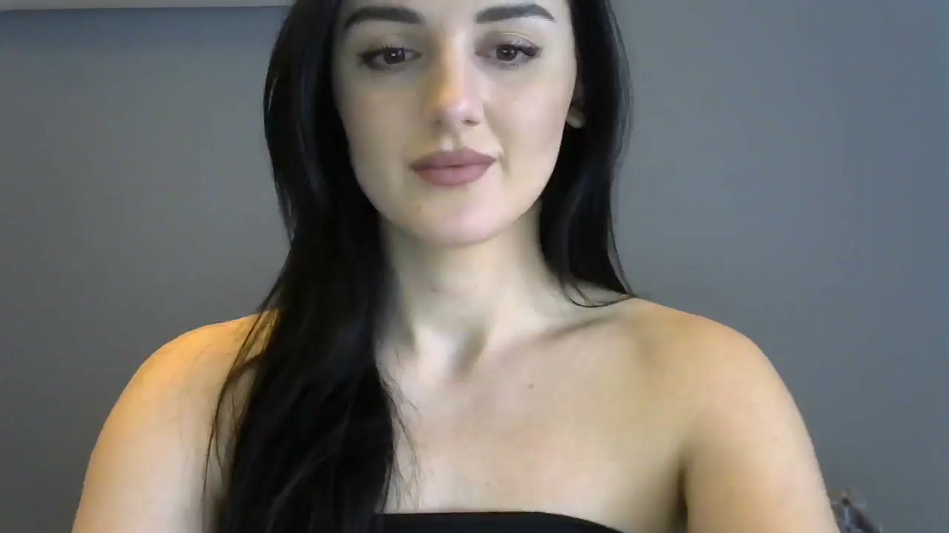 Gallery image thumbnail from DreamyKitty69's myfreecams stream on, 05/13/2025, 15:05 image 7 of 20