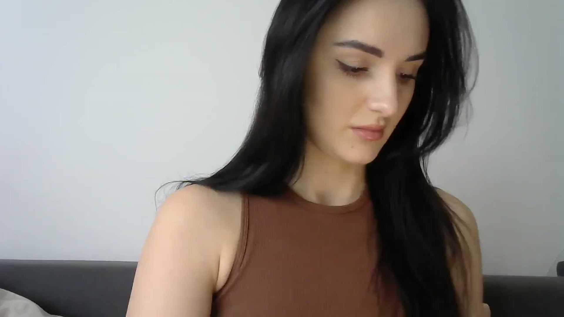 Gallery image thumbnail from DreamyKitty69's myfreecams stream on, 05/21/2025, 10:34 image 17 of 20