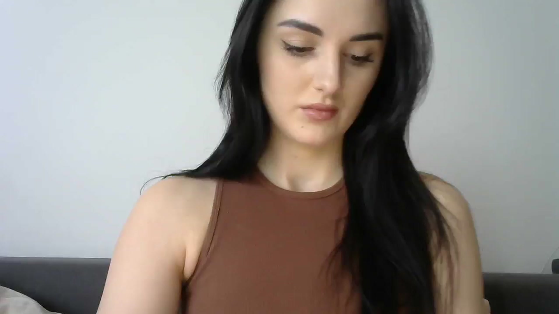 Gallery image thumbnail from DreamyKitty69's myfreecams stream on, 05/21/2025, 10:34 image 14 of 20