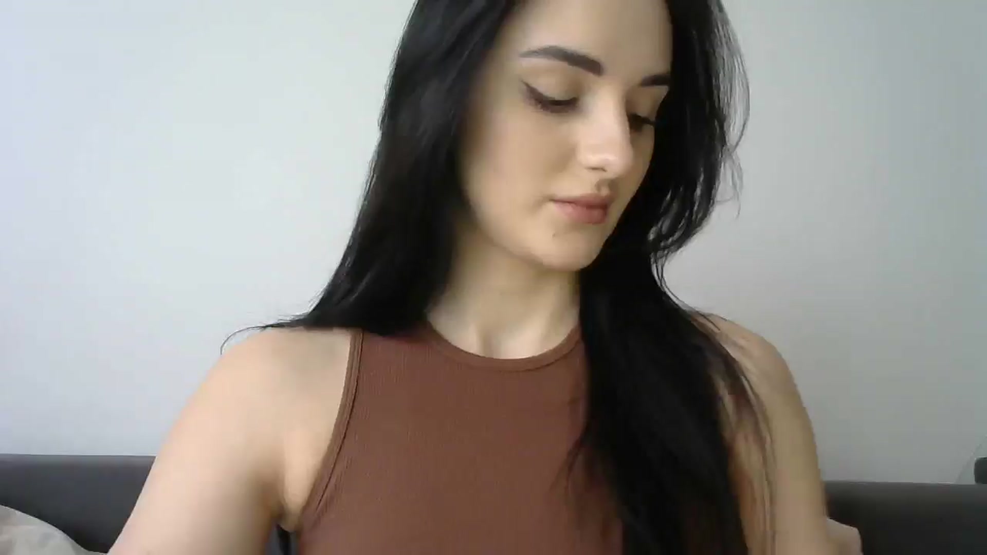 Gallery image thumbnail from DreamyKitty69's myfreecams stream on, 05/21/2025, 10:34 image 16 of 20