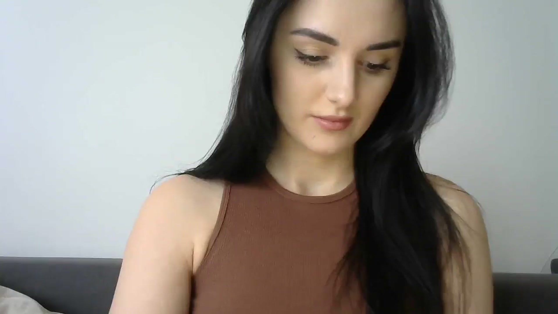 Gallery image thumbnail from DreamyKitty69's myfreecams stream on, 05/21/2025, 10:34 image 10 of 20