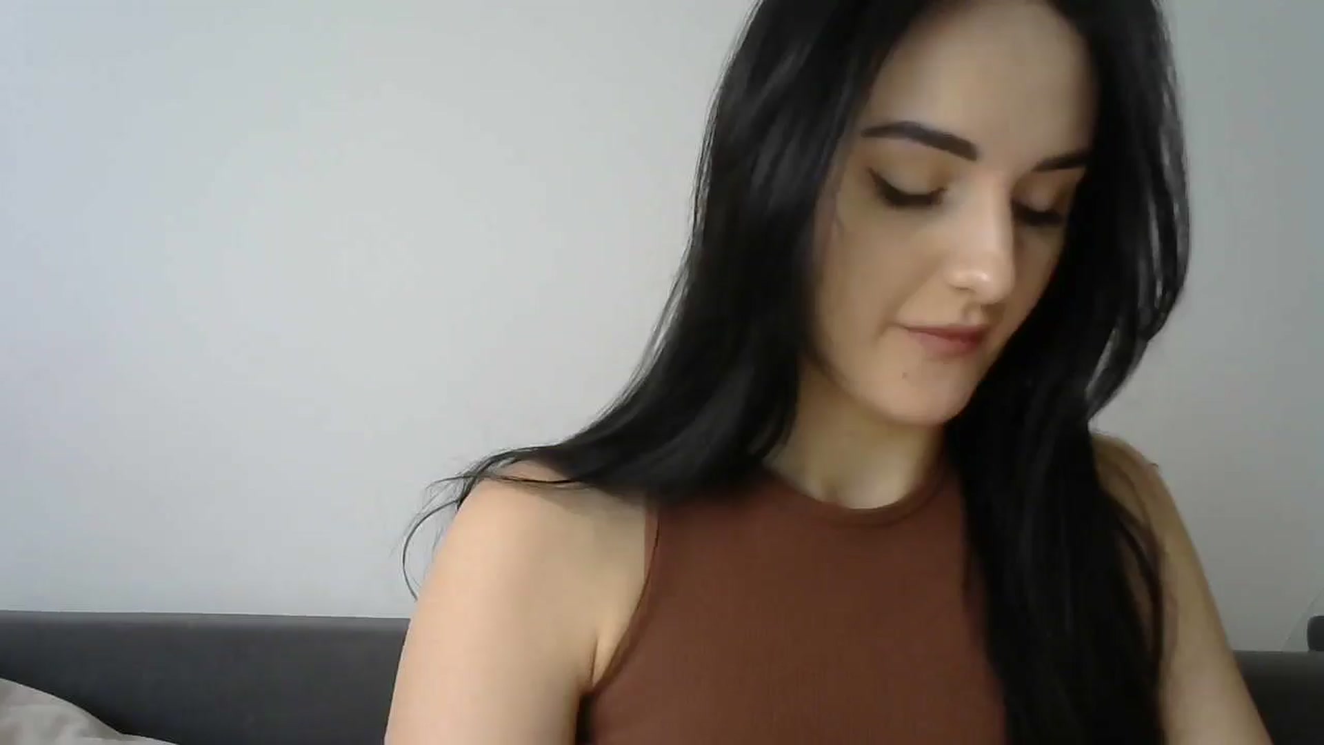 Gallery image thumbnail from DreamyKitty69's myfreecams stream on, 05/21/2025, 11:04 image 16 of 20