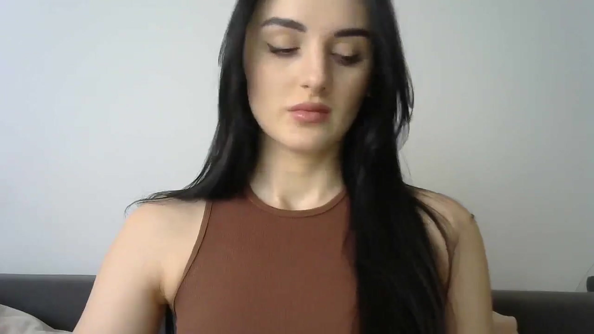 Gallery image thumbnail from DreamyKitty69's myfreecams stream on, 05/21/2025, 11:04 image 15 of 20