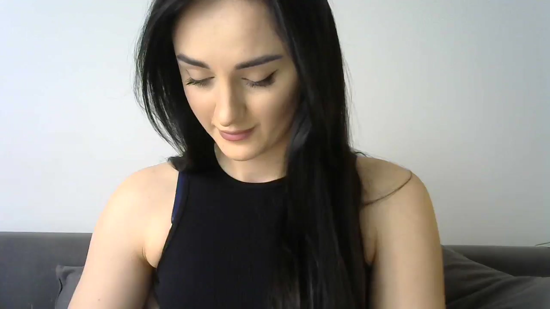Gallery image thumbnail from DreamyKitty69's myfreecams stream on, 05/30/2025, 10:34 image 14 of 20