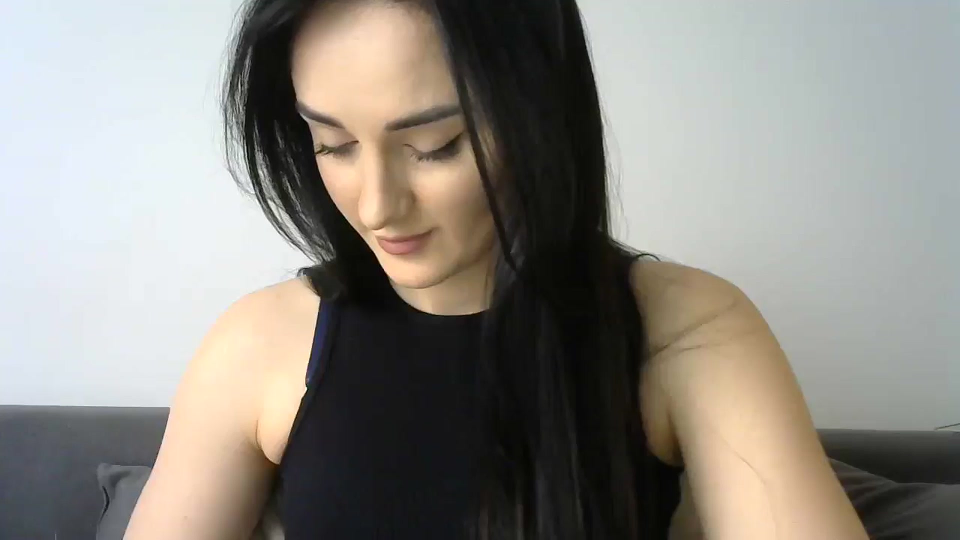 Gallery image thumbnail from DreamyKitty69's myfreecams stream on, 05/30/2025, 10:34 image 15 of 20