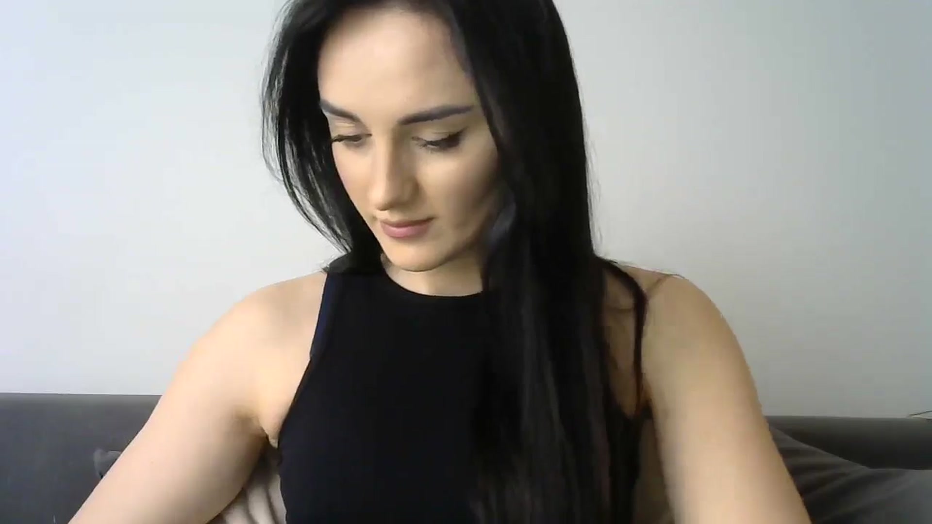 Gallery image thumbnail from DreamyKitty69's myfreecams stream on, 05/30/2025, 10:34 image 12 of 20