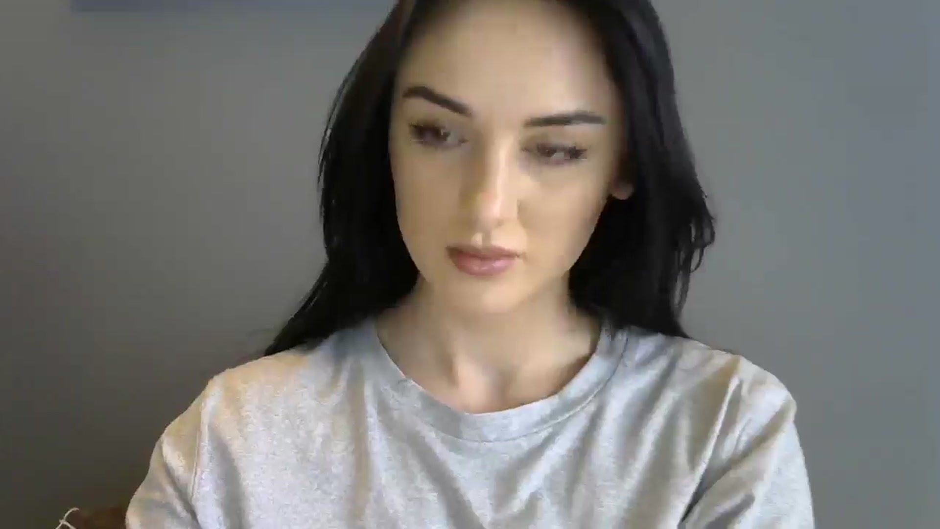 Gallery image thumbnail from DreamyKitty69's myfreecams stream on, 06/02/2025, 10:51 image 10 of 20
