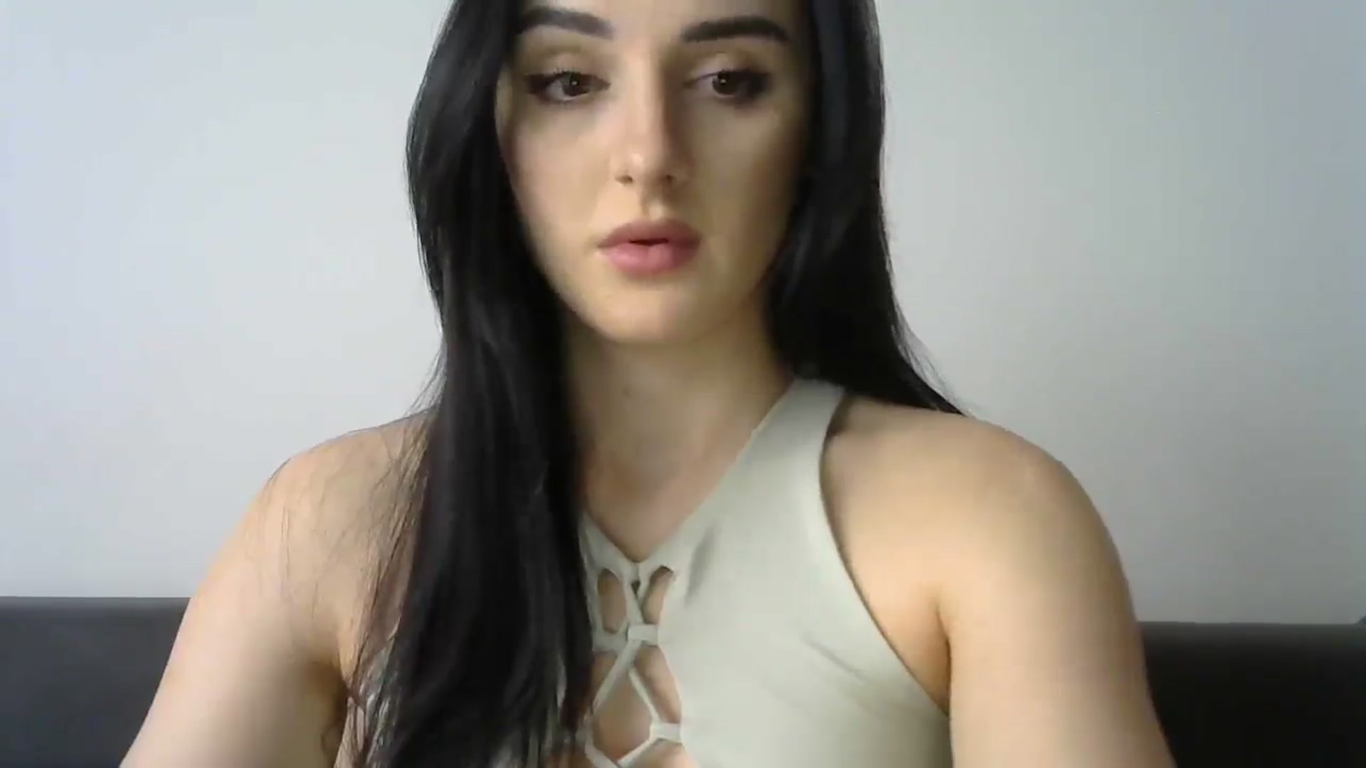 Gallery image thumbnail from DreamyKitty69's myfreecams stream on, 06/18/2025, 14:34 image 10 of 20