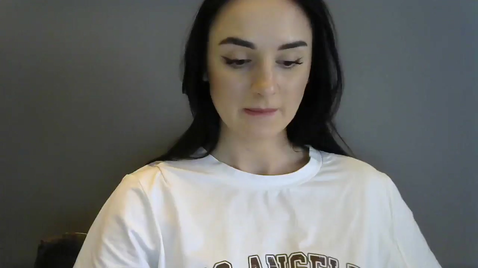 Gallery image thumbnail from DreamyKitty69's myfreecams stream on, 06/23/2025, 17:30 image 18 of 20