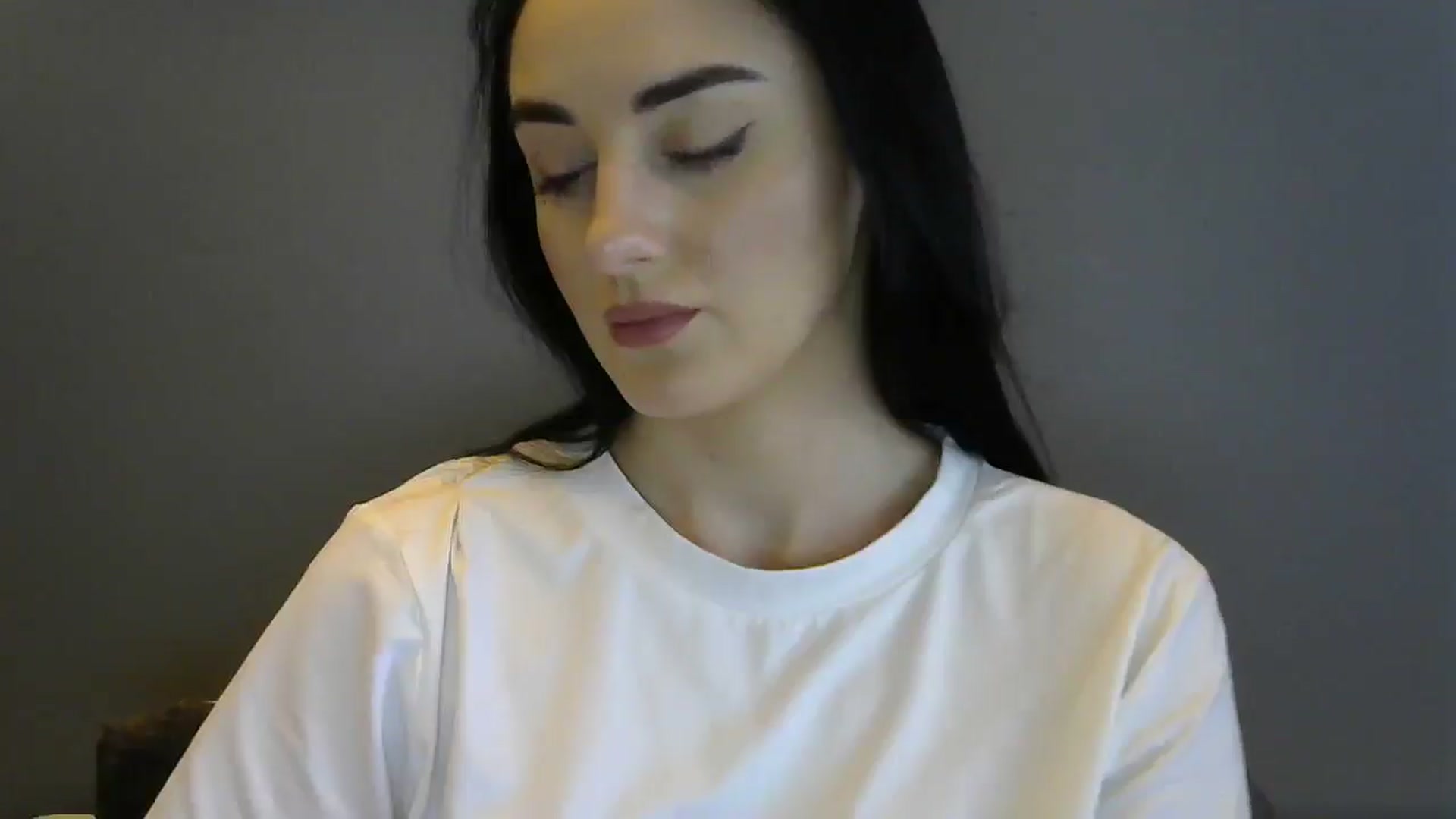 Gallery image thumbnail from DreamyKitty69's myfreecams stream on, 06/23/2025, 17:30 image 8 of 20