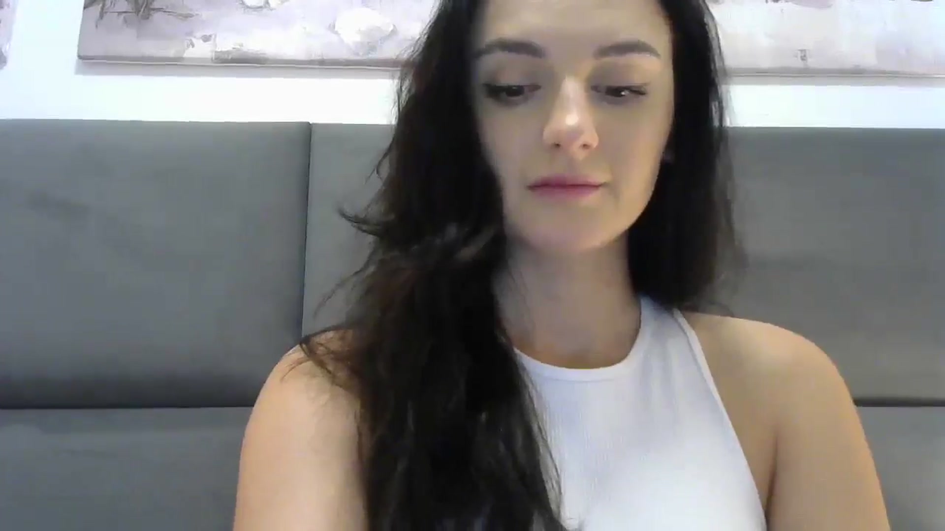 Gallery image thumbnail from DreamyKitty69's myfreecams stream on, 10/19/2025, 20:23 image 15 of 20