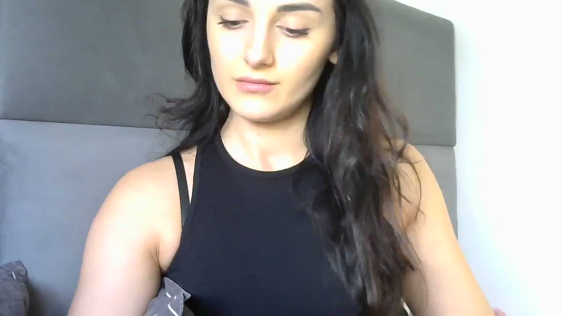 Gallery image thumbnail from DreamyKitty69's myfreecams stream on, 10/20/2025, 11:39 image 18 of 20