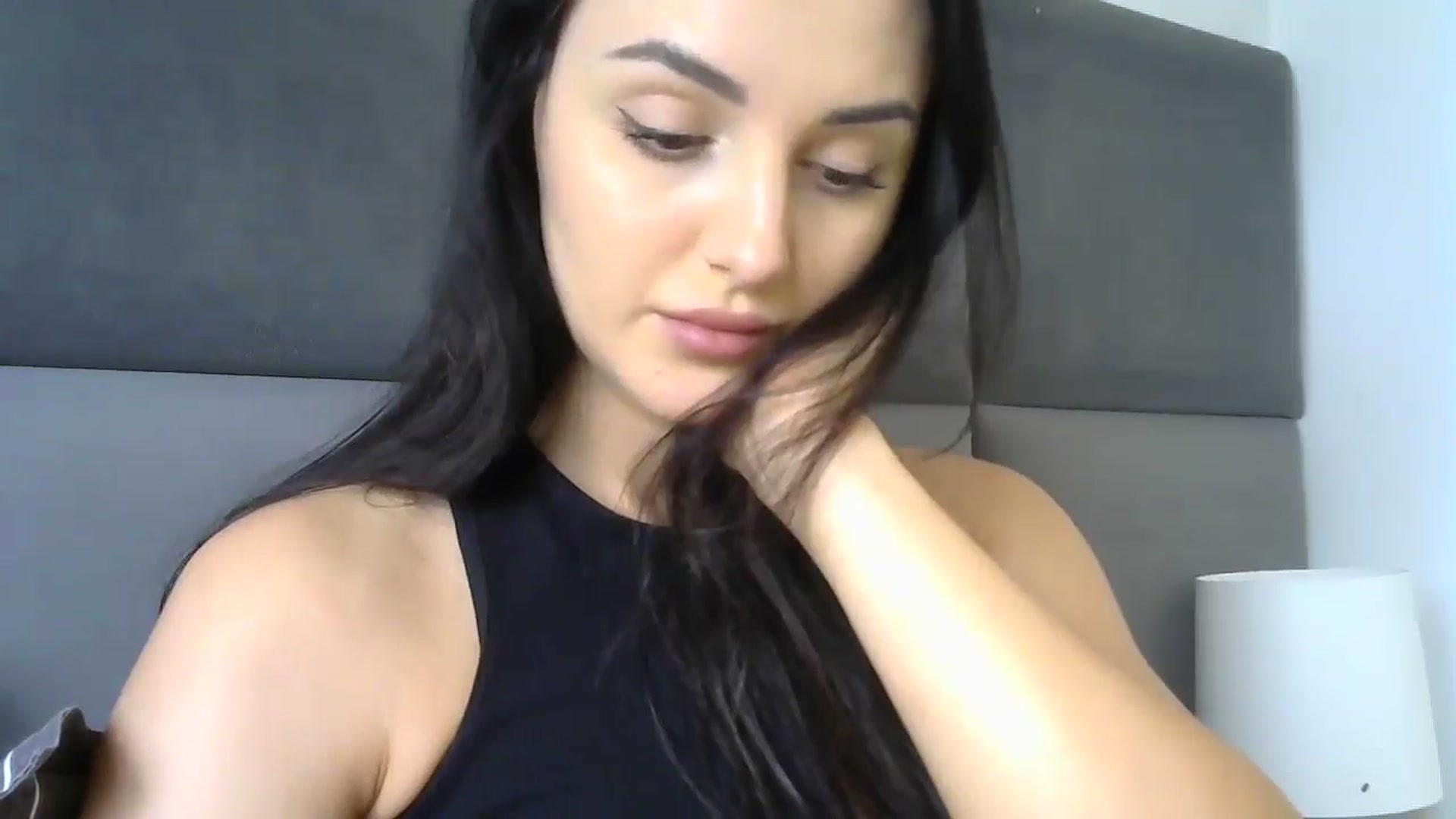 Gallery image thumbnail from DreamyKitty69's myfreecams stream on, 10/21/2025, 14:50 image 18 of 20