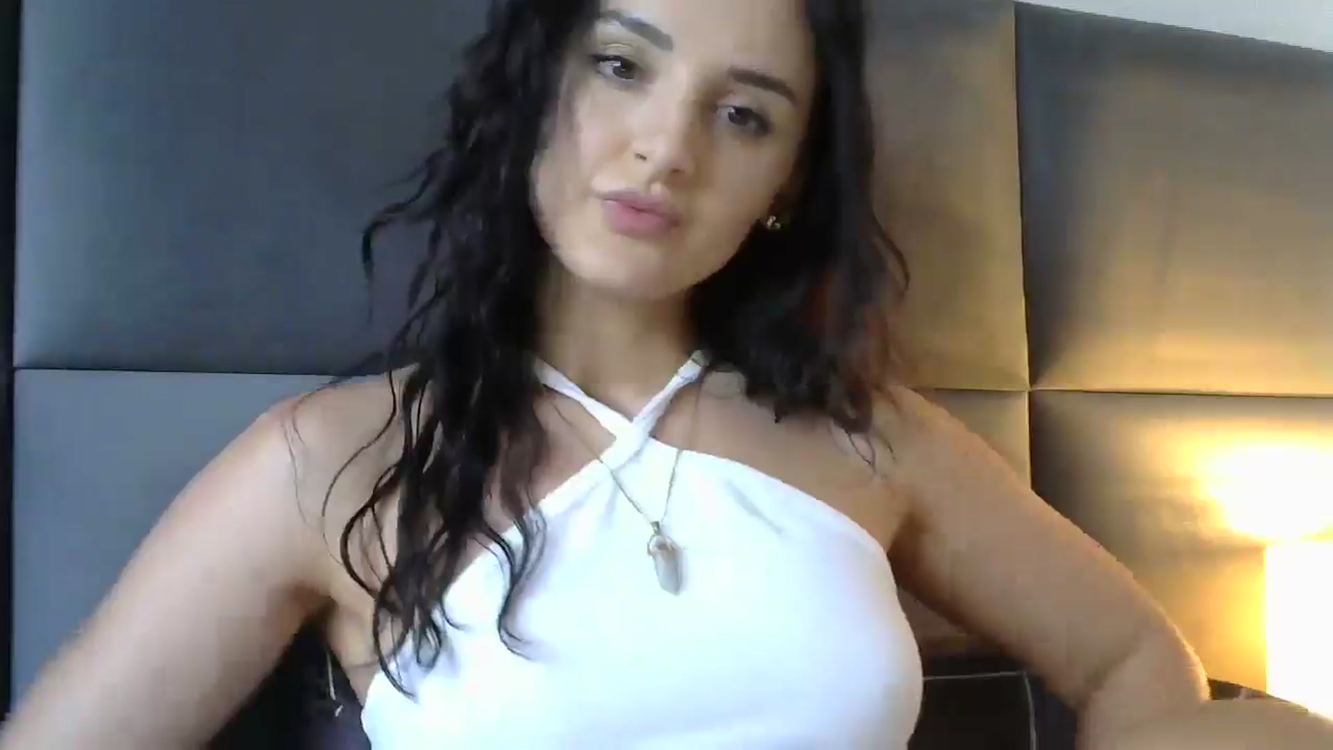 Gallery image thumbnail from DreamyKitty69's myfreecams stream on, 11/06/2025, 17:14 image 5 of 20