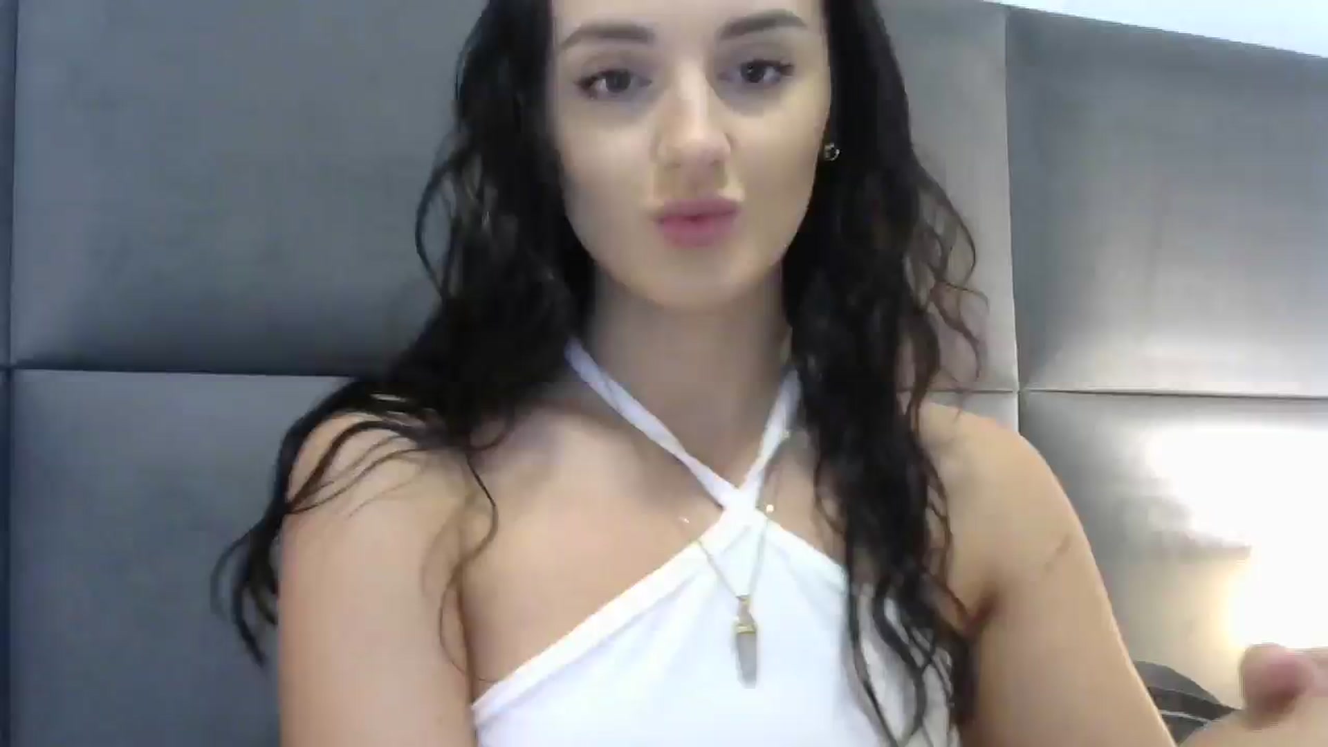 Gallery image thumbnail from DreamyKitty69's myfreecams stream on, 11/06/2025, 17:46 image 4 of 20