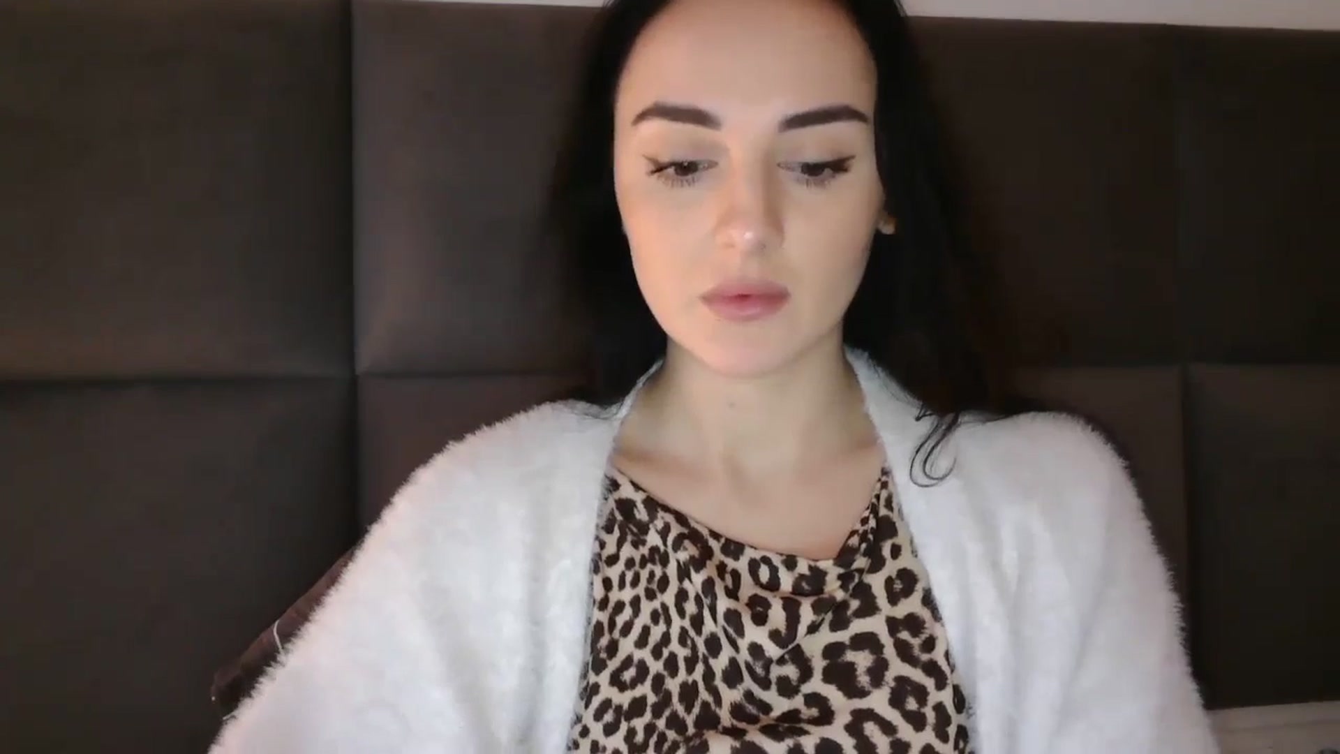 Gallery image thumbnail from DreamyKitty69's myfreecams stream on, 11/30/2025, 16:34 image 18 of 20