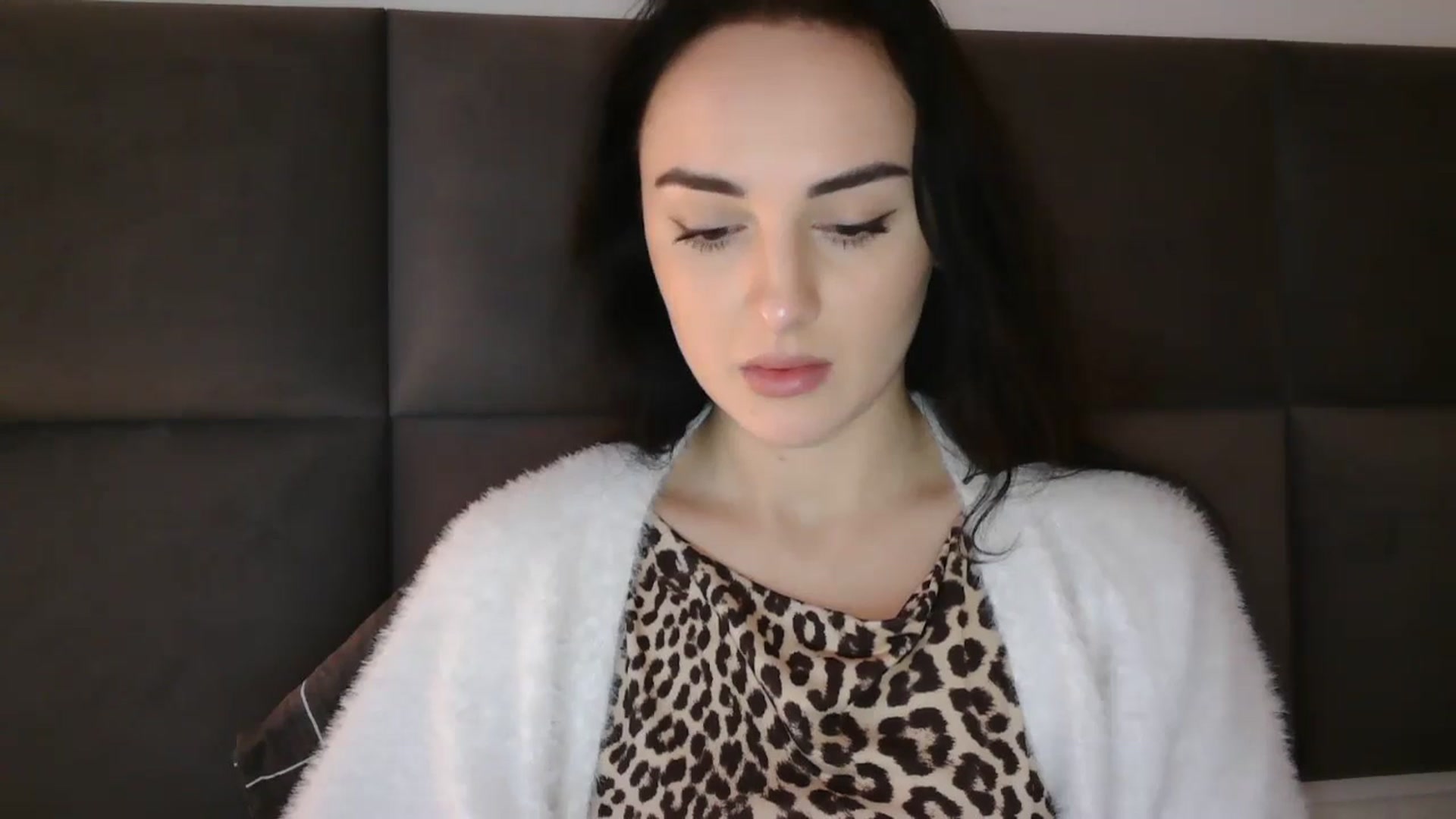 Gallery image thumbnail from DreamyKitty69's myfreecams stream on, 11/30/2025, 16:34 image 19 of 20