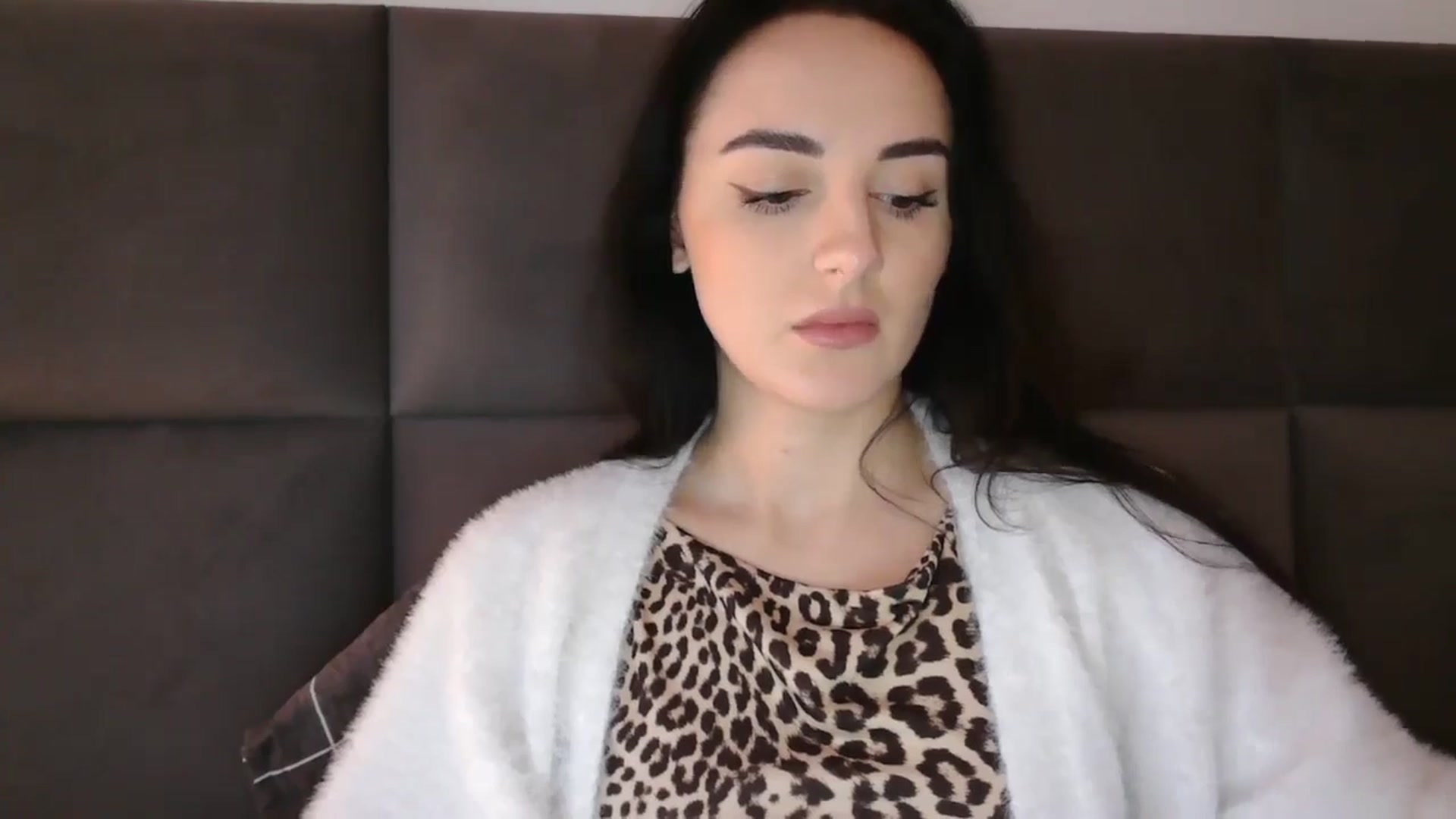 Gallery image thumbnail from DreamyKitty69's myfreecams stream on, 11/30/2025, 16:34 image 8 of 20
