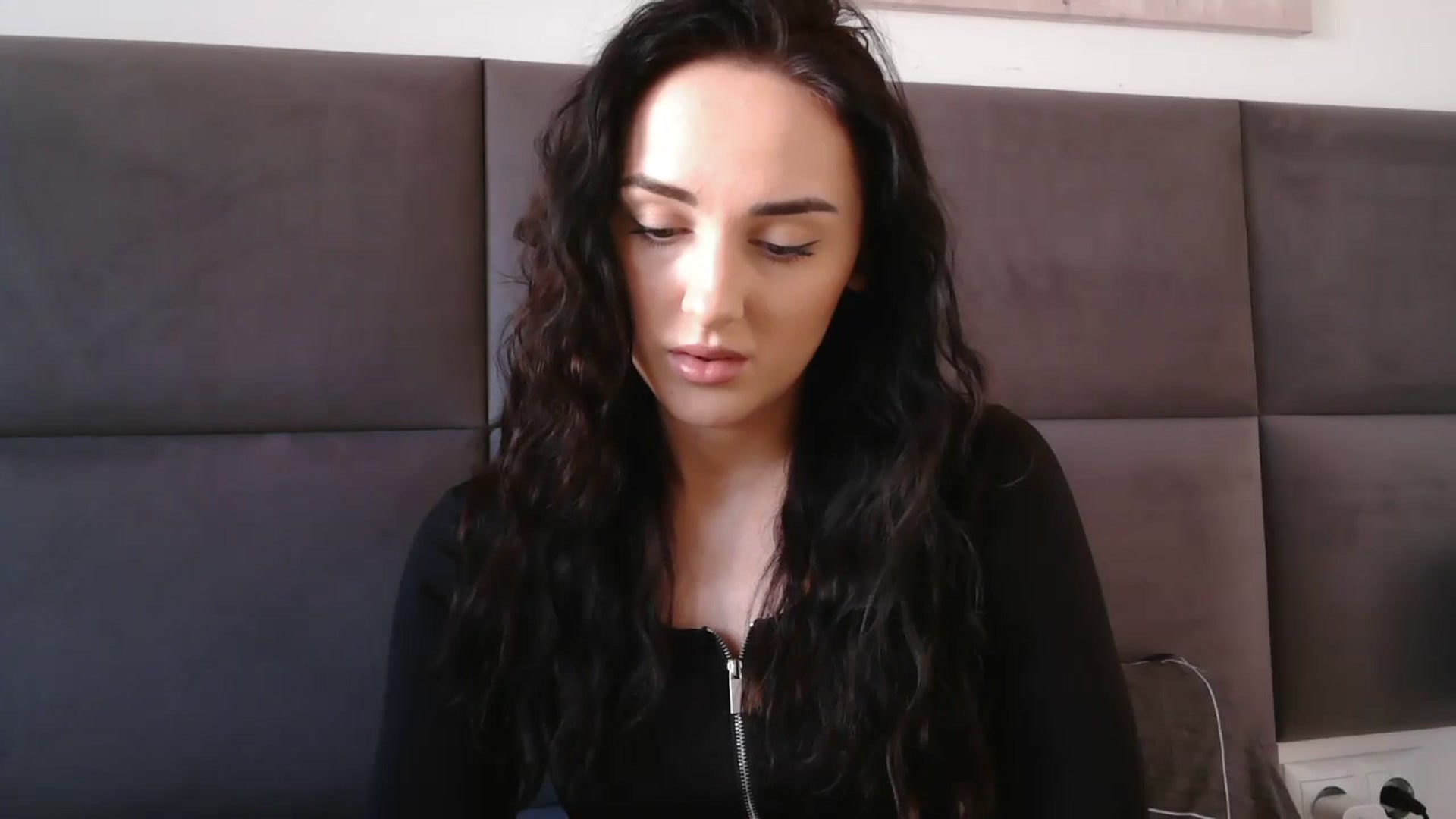 Gallery image thumbnail from DreamyKitty69's myfreecams stream on, 12/02/2025, 11:56 image 19 of 20