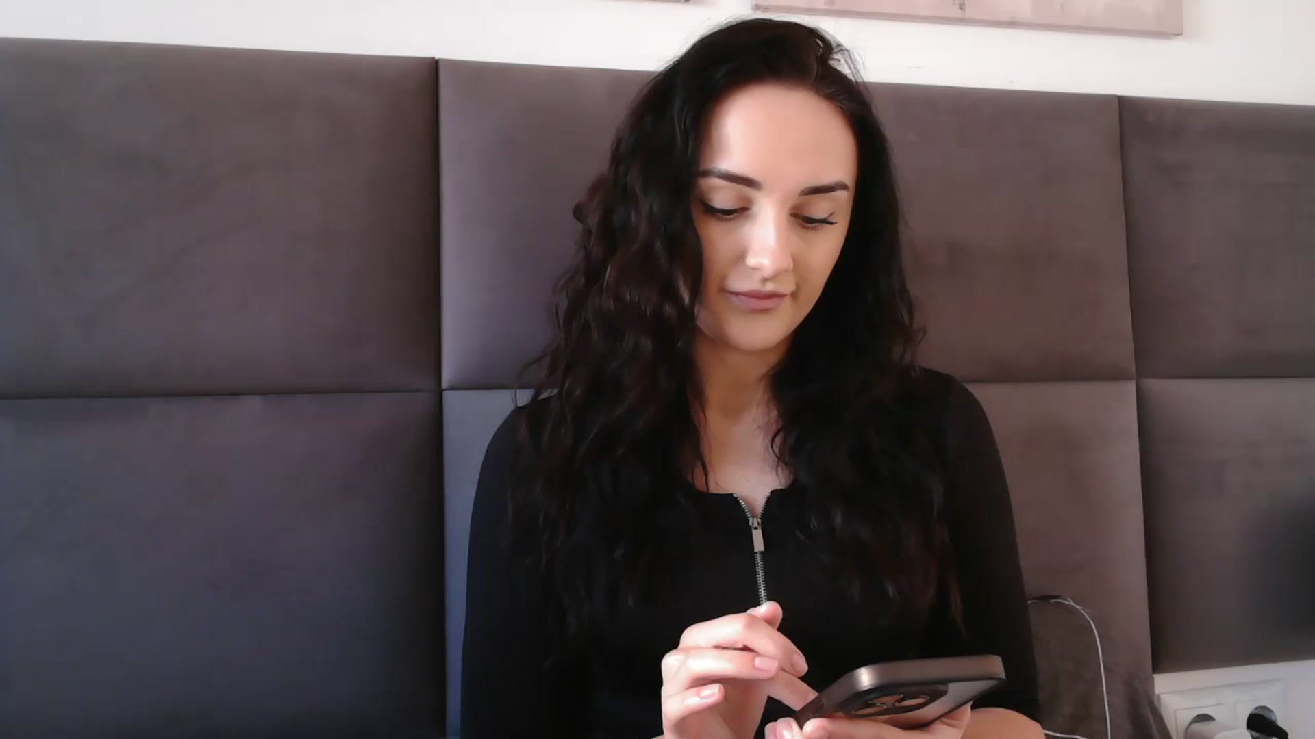 Gallery image thumbnail from DreamyKitty69's myfreecams stream on, 12/02/2025, 11:56 image 17 of 20