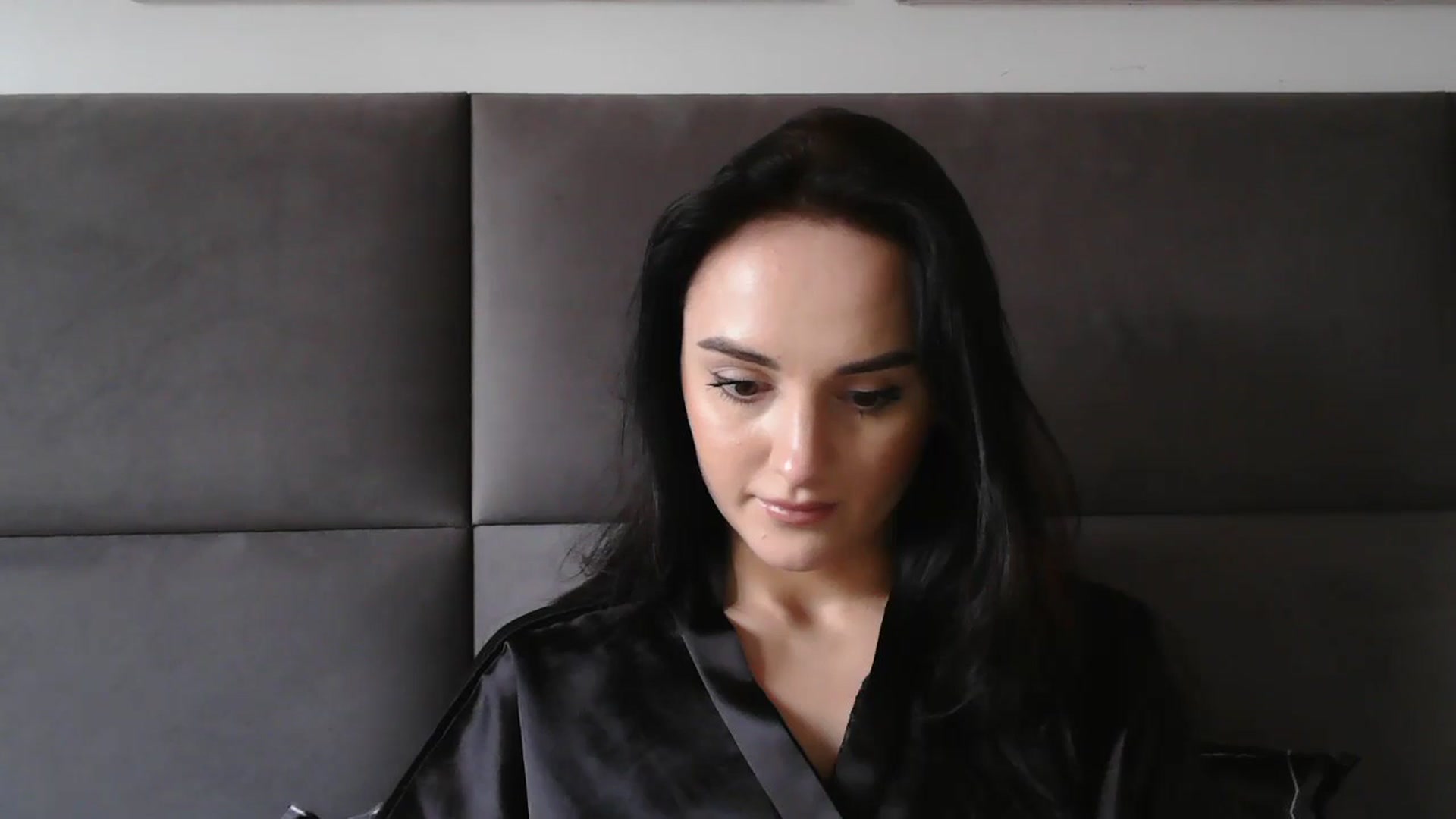 Gallery image thumbnail from DreamyKitty69's myfreecams stream on, 12/05/2025, 15:49 image 19 of 20