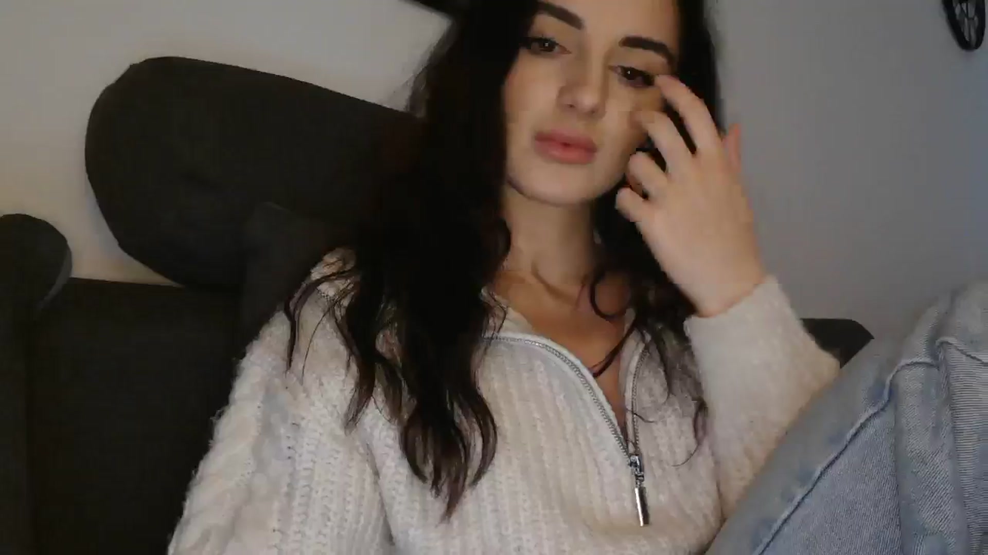 Gallery image thumbnail from DreamyKitty69's myfreecams stream on, 12/26/2025, 15:58 image 13 of 20