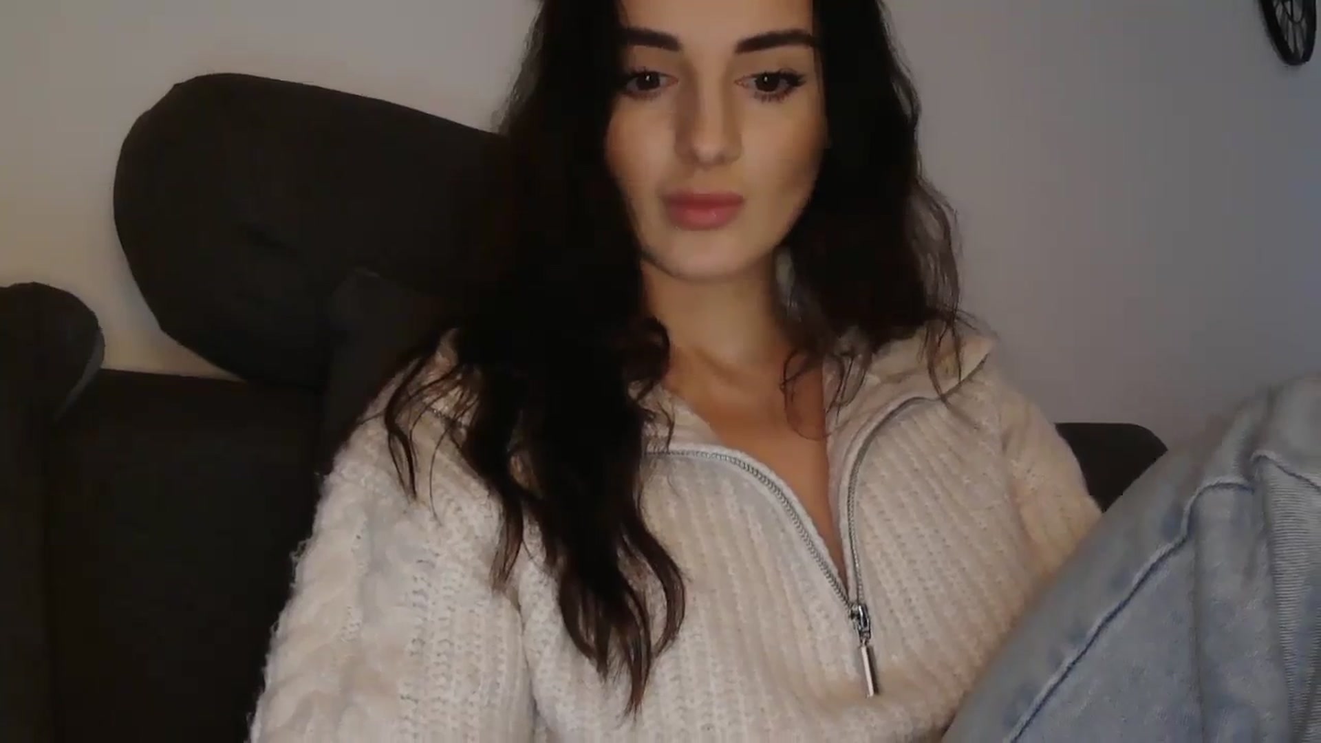 Gallery image thumbnail from DreamyKitty69's myfreecams stream on, 12/26/2025, 15:58 image 10 of 20