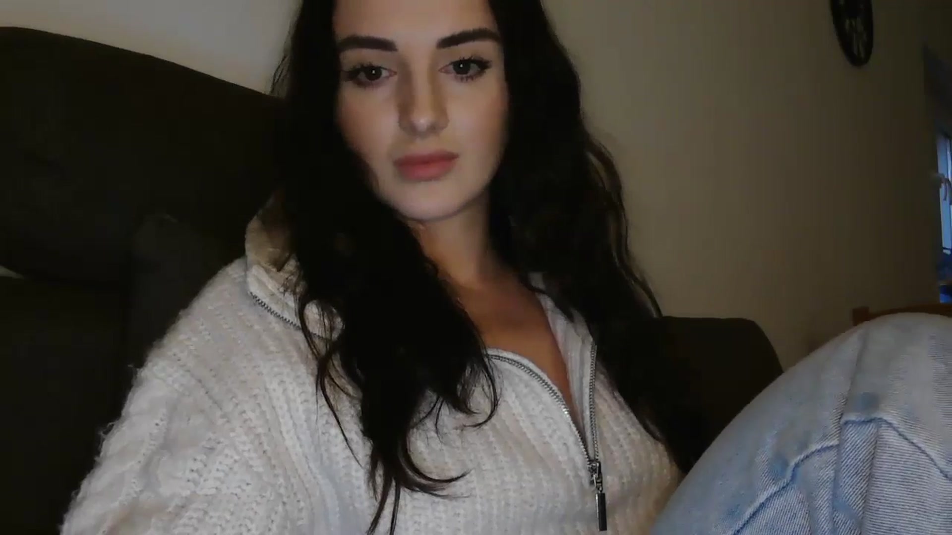 Gallery image thumbnail from DreamyKitty69's myfreecams stream on, 12/26/2025, 17:04 image 18 of 20