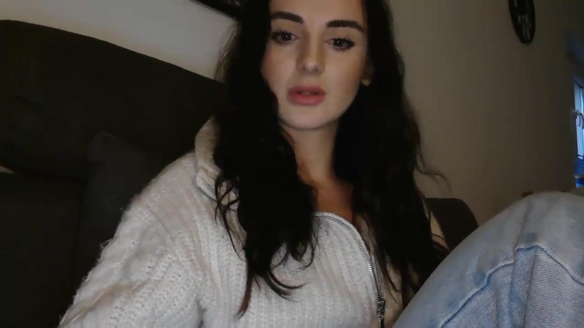 Gallery image thumbnail from DreamyKitty69's myfreecams stream on, 12/26/2025, 17:04 image 14 of 20