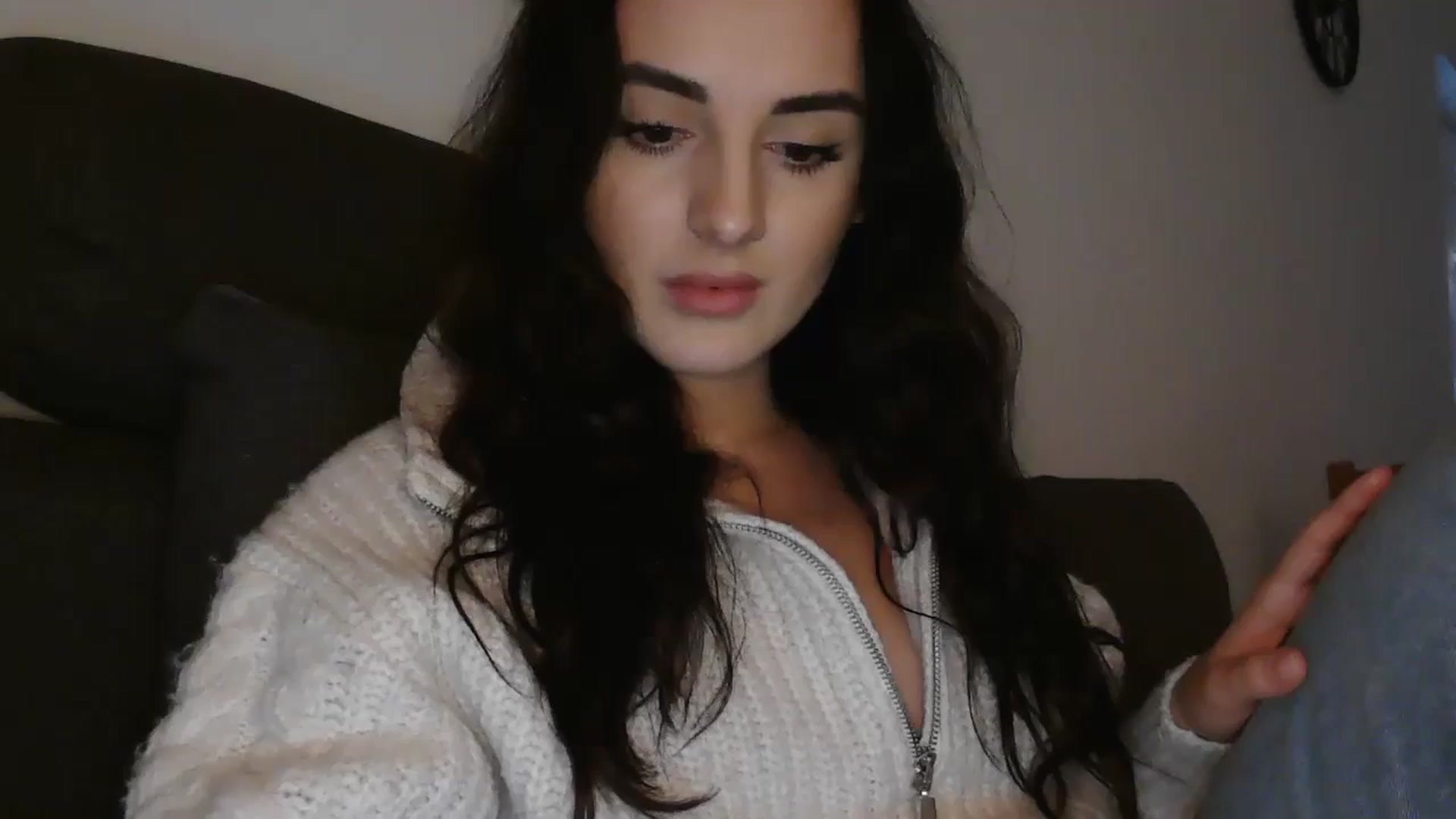 Gallery image thumbnail from DreamyKitty69's myfreecams stream on, 12/26/2025, 17:04 image 1 of 20