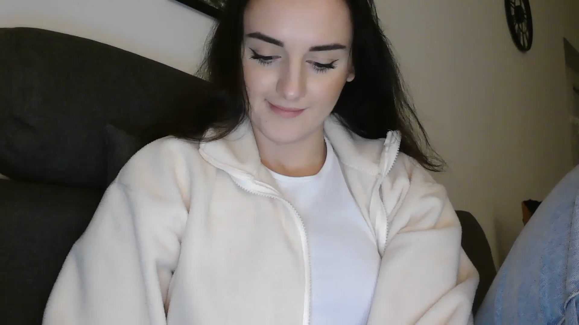 Gallery image thumbnail from DreamyKitty69's myfreecams stream on, 12/27/2025, 17:35 image 19 of 20