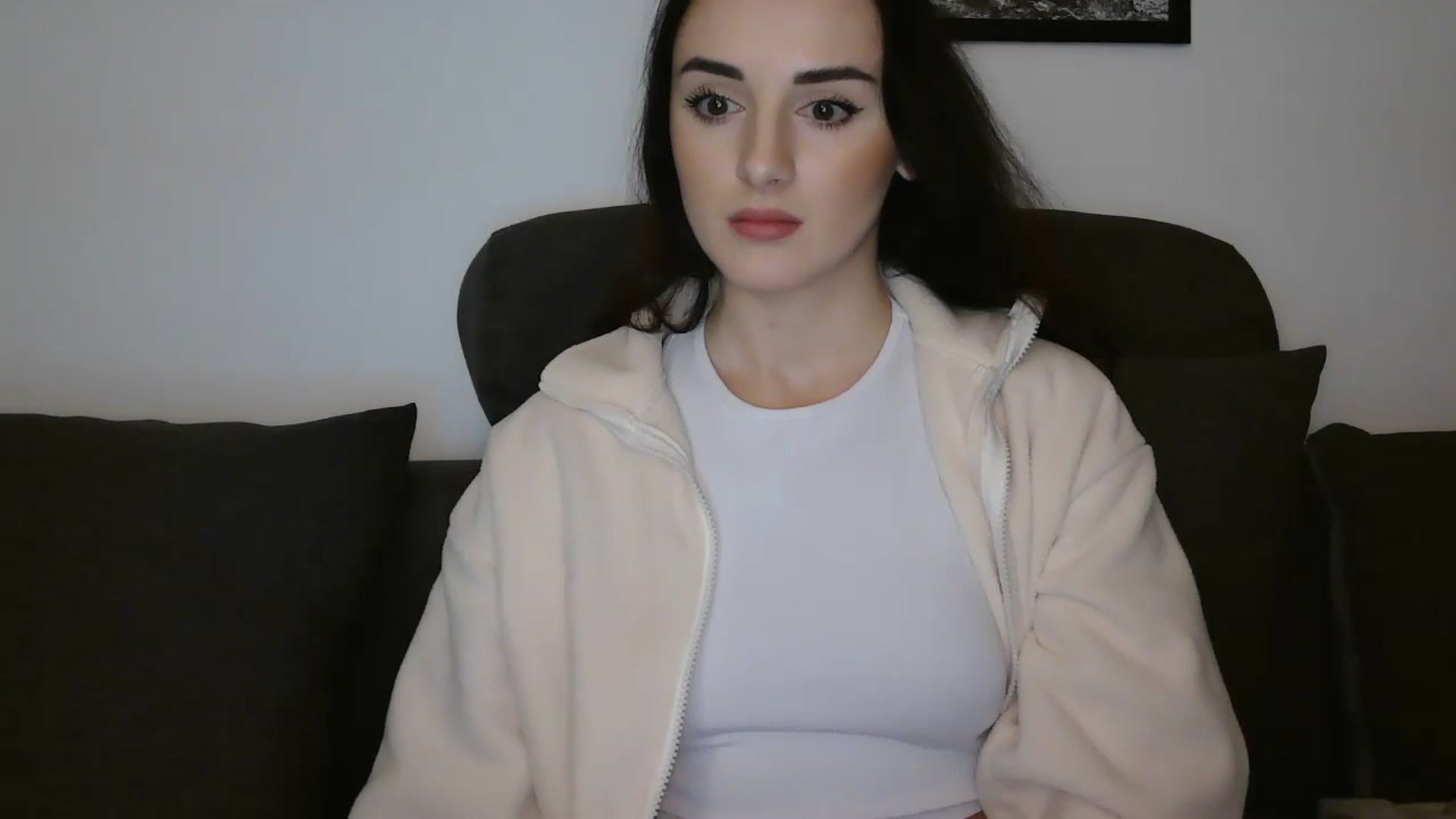 Gallery image thumbnail from DreamyKitty69's myfreecams stream on, 12/27/2025, 19:49 image 12 of 20