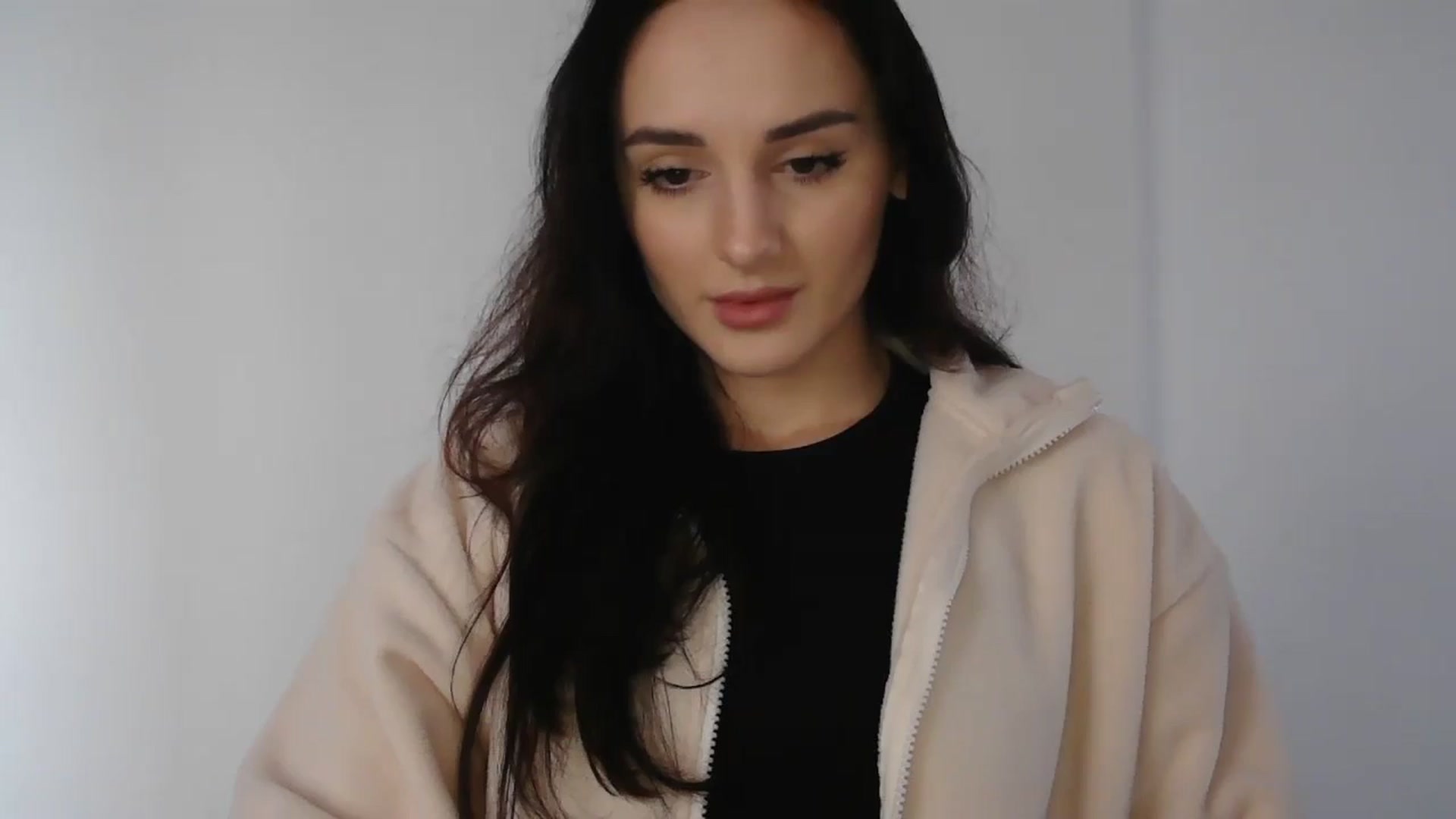 Gallery image thumbnail from DreamyKitty69's myfreecams stream on, 12/28/2025, 12:34 image 20 of 20