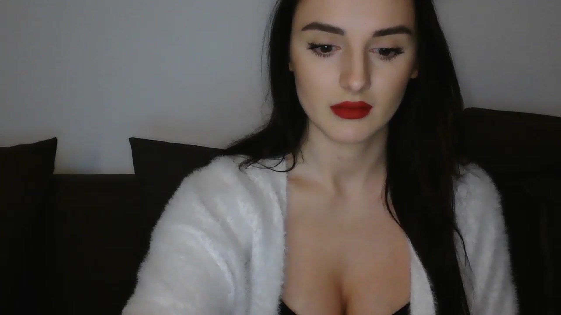 Gallery image thumbnail from DreamyKitty69's myfreecams stream on, 12/29/2025, 17:26 image 7 of 20