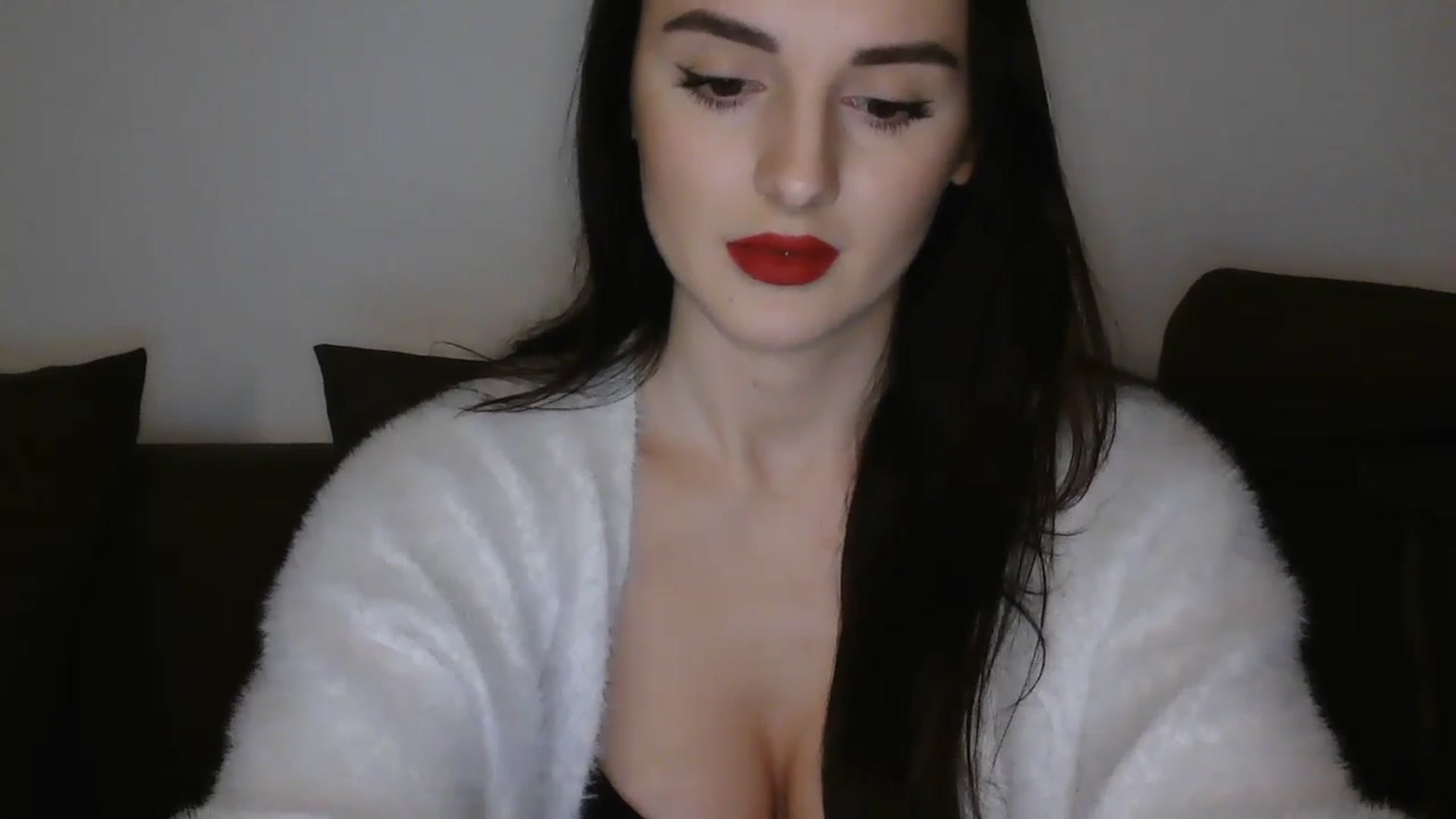 Gallery image thumbnail from DreamyKitty69's myfreecams stream on, 12/29/2025, 17:26 image 20 of 20