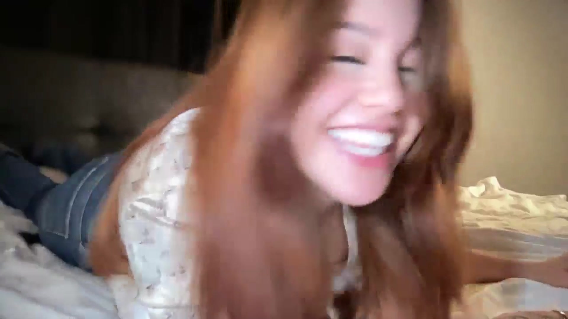 Gallery image thumbnail from DreamyLia's myfreecams stream on, 03/09/2026, 03:54 image 14 of 20